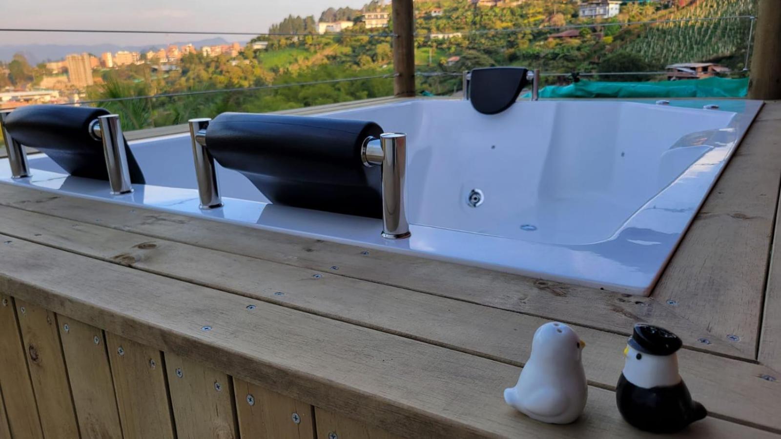 EDYMA Cabaña con JACUZZI
