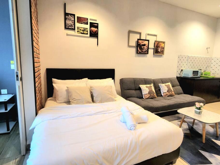 Ipoh City Centre 八角楼 OCTAGON Homestay - 2 mins walking to famous food & 15 mins to Old Town Ipoh by Happy Homestay photo 7