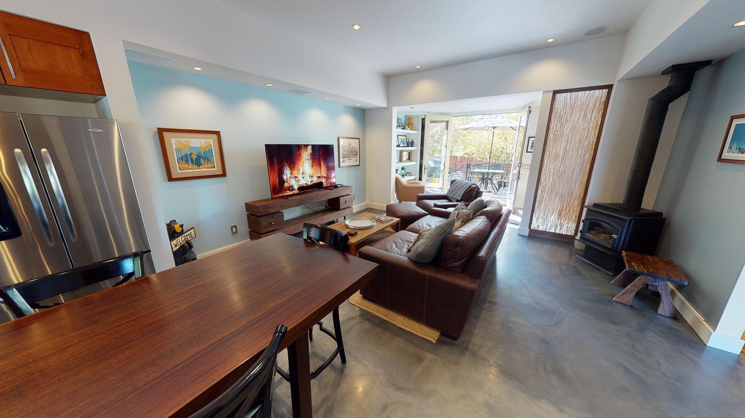 This Deluxe Contemporary 3-story Condo Offers The Best Of Bozeman! view 5