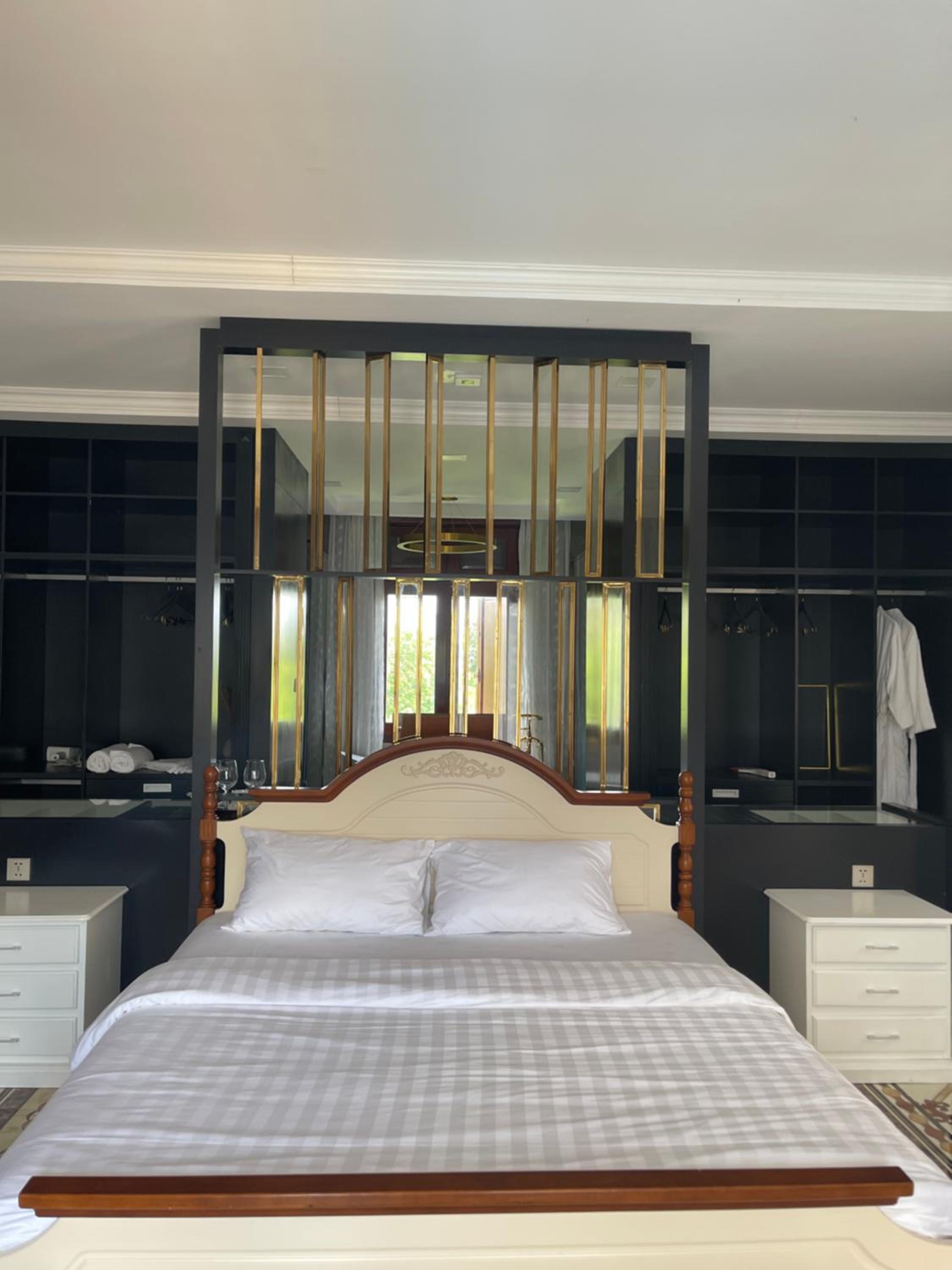 DNA Villa Space view 3