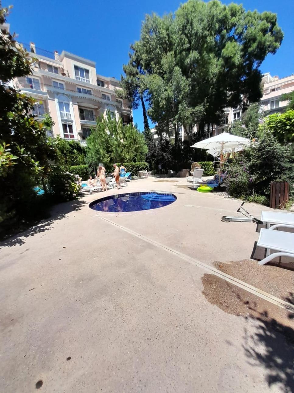 2 Room Apartment in Luxury Complex Sunny Beach