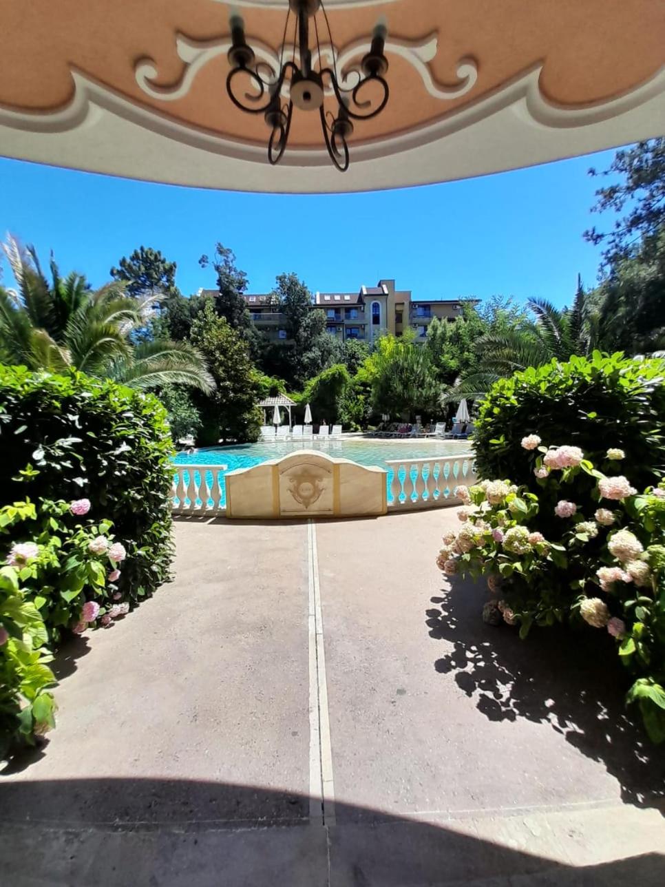 2 Room Apartment in Luxury Complex Sunny Beach