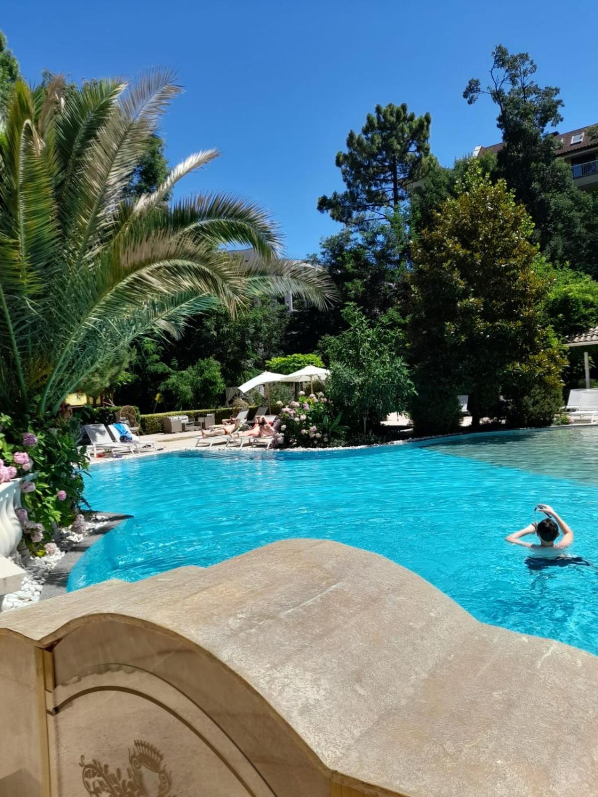 2 Room Apartment in Luxury Complex Sunny Beach