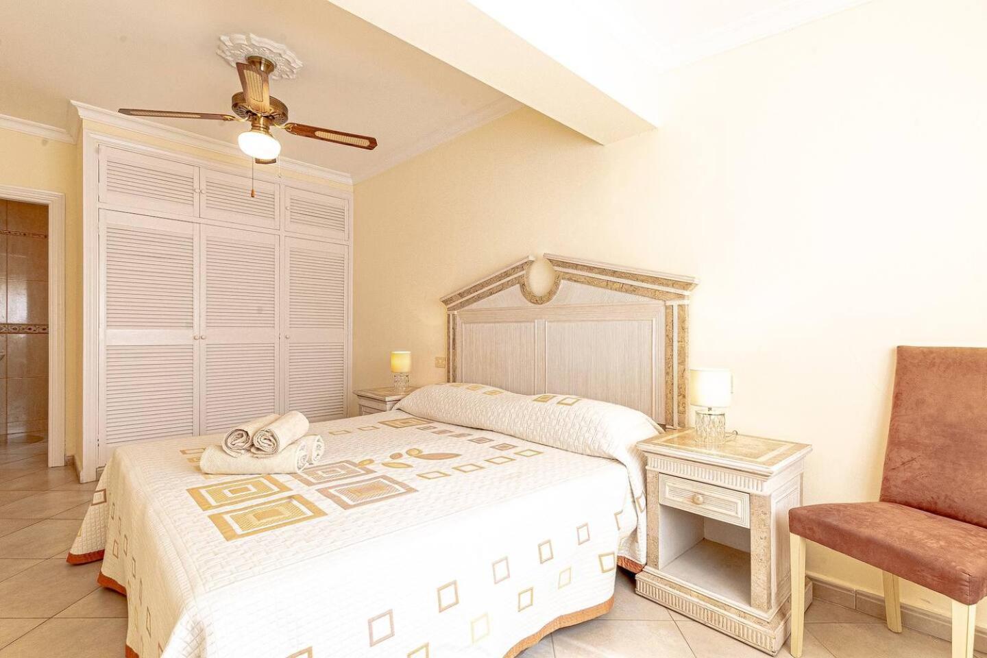 Spacious Villa Victoria Heated Pool
