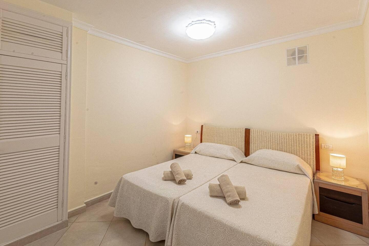 Spacious Villa Victoria Heated Pool