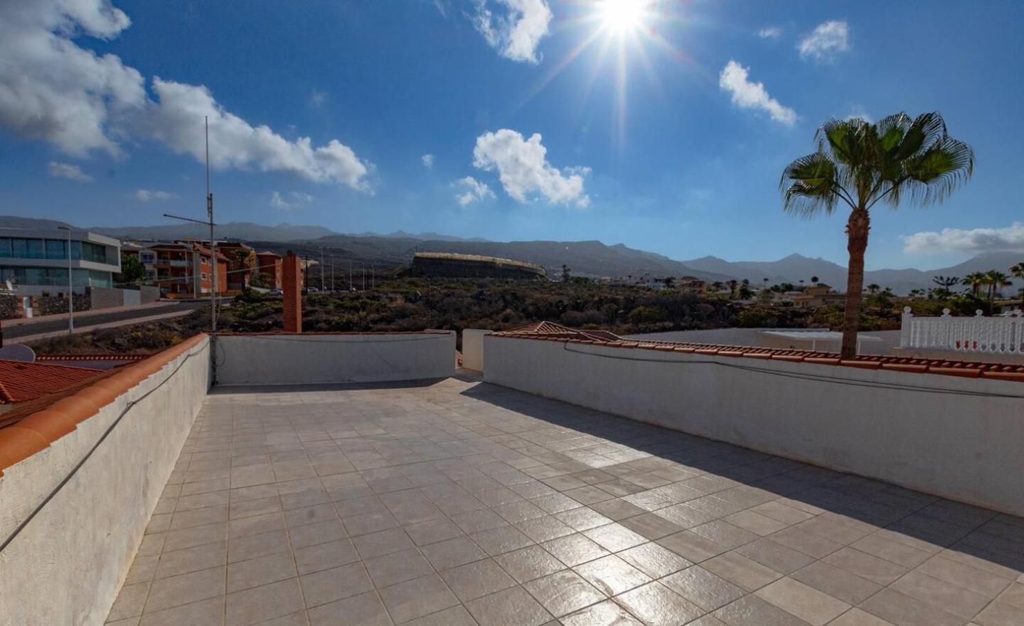 Spacious Villa Victoria Heated Pool