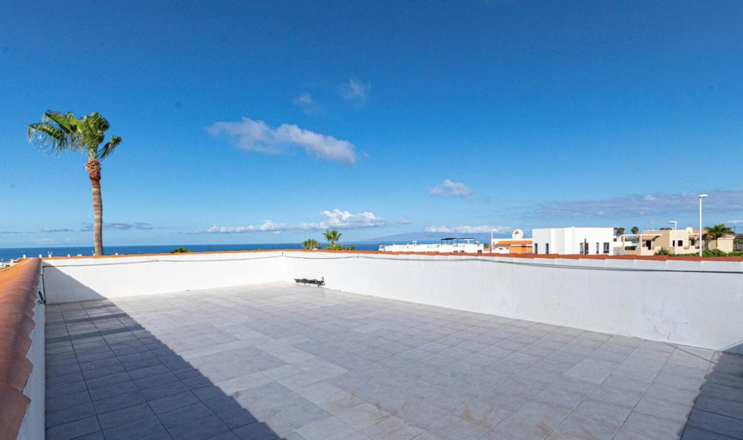 Spacious Villa Victoria Heated Pool