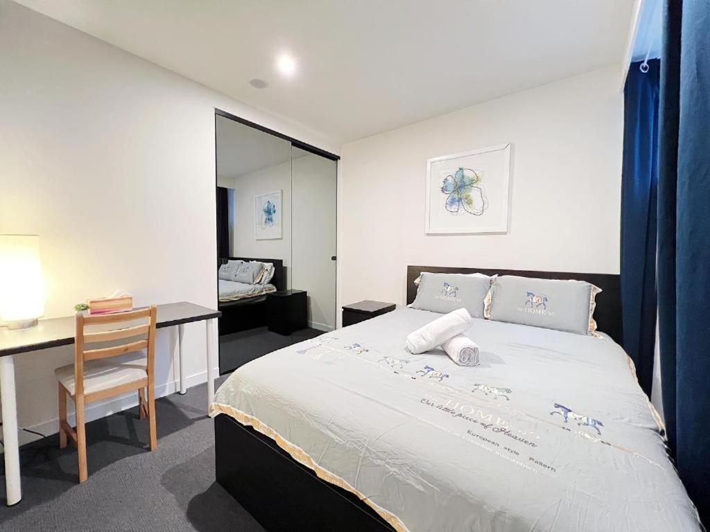 Spacious Family Home on Bourke City Centre