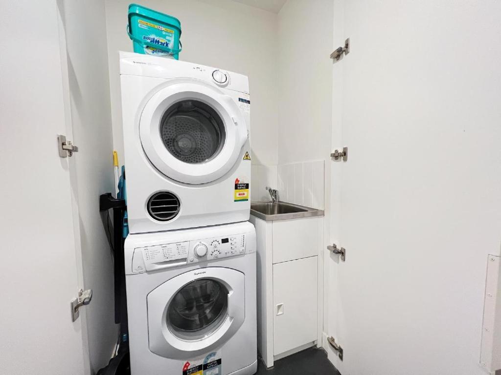 Spacious Family Home on Bourke City Centre