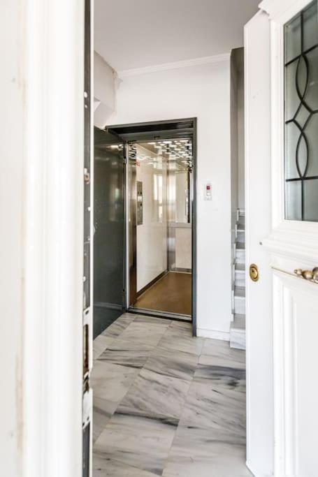 Beautiful new 70m² apartment near everything view 5