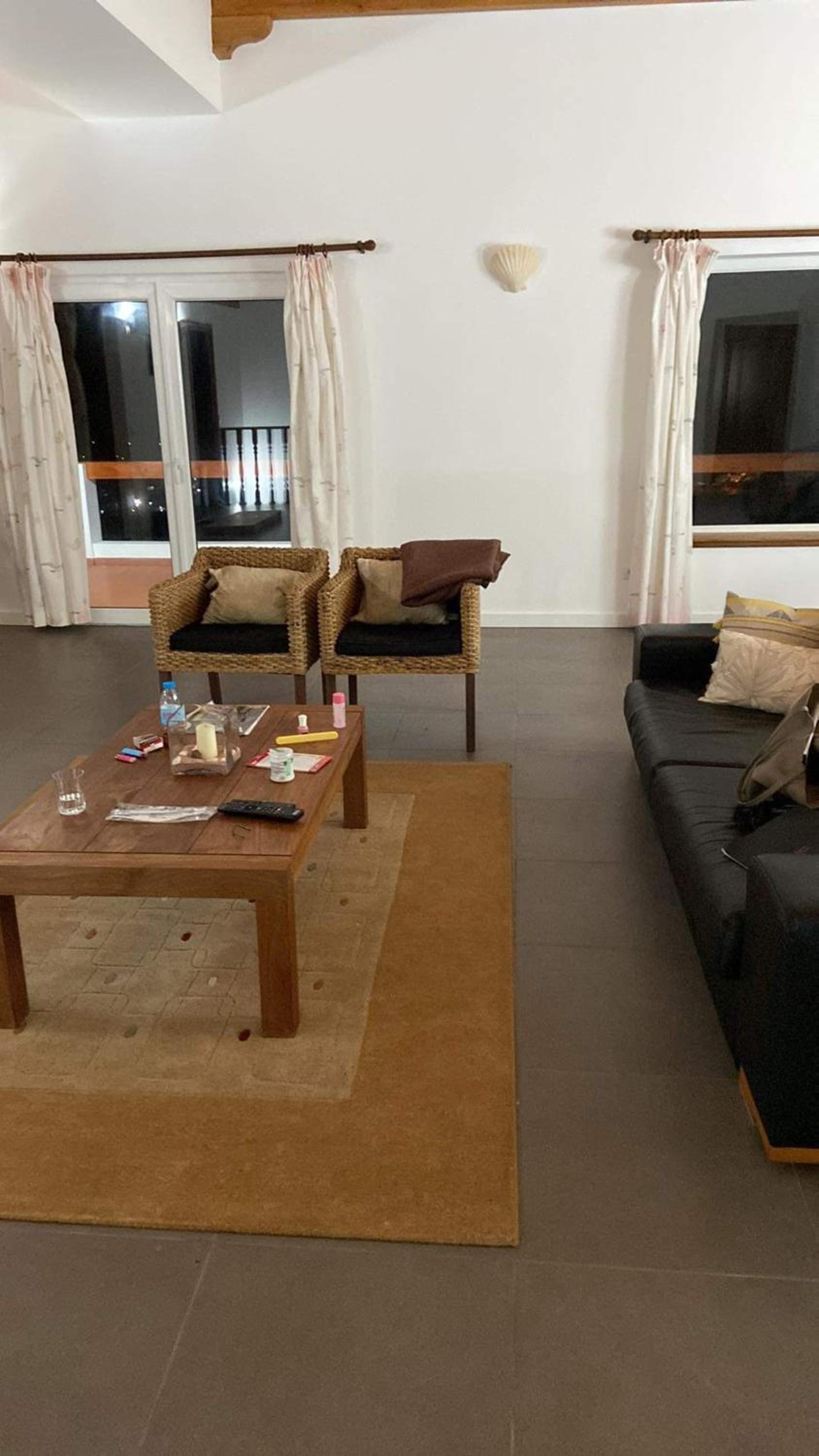 Spacious House with Sea View in Angra do Heroísmo view 3
