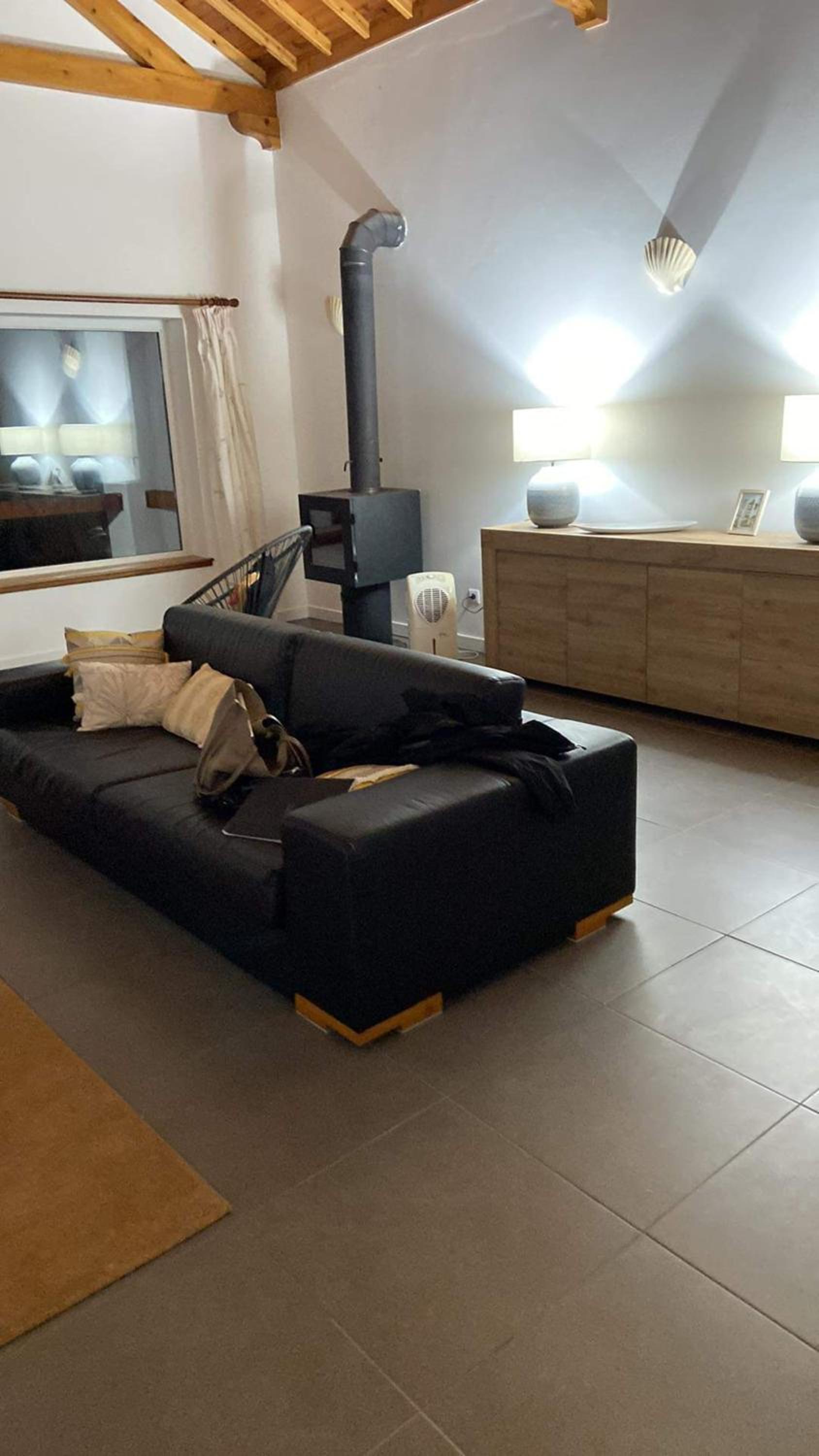Spacious House with Sea View in Angra do Heroísmo view 4