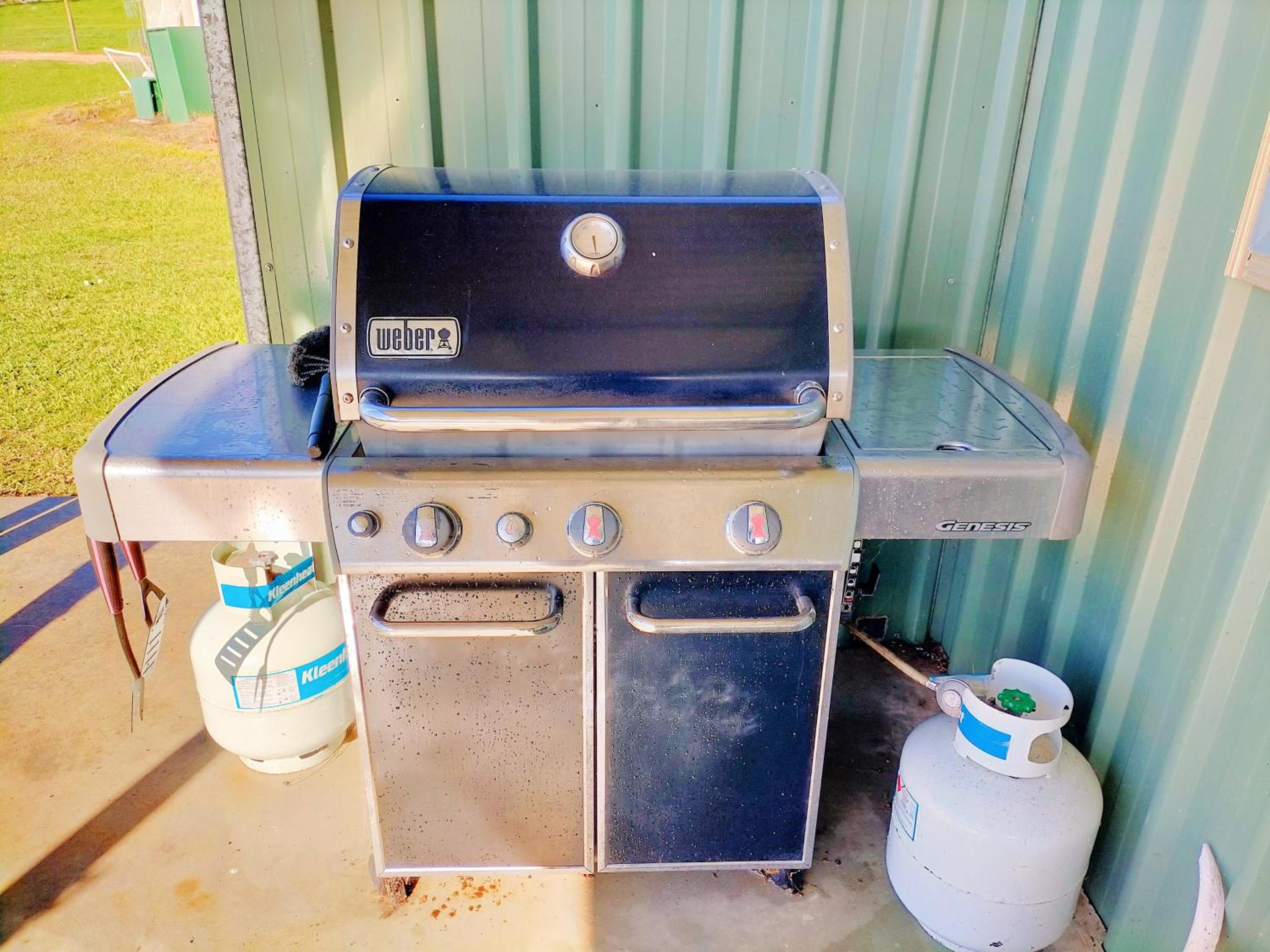 2 bedroom farm stay in Metricup at Qwack's Farm