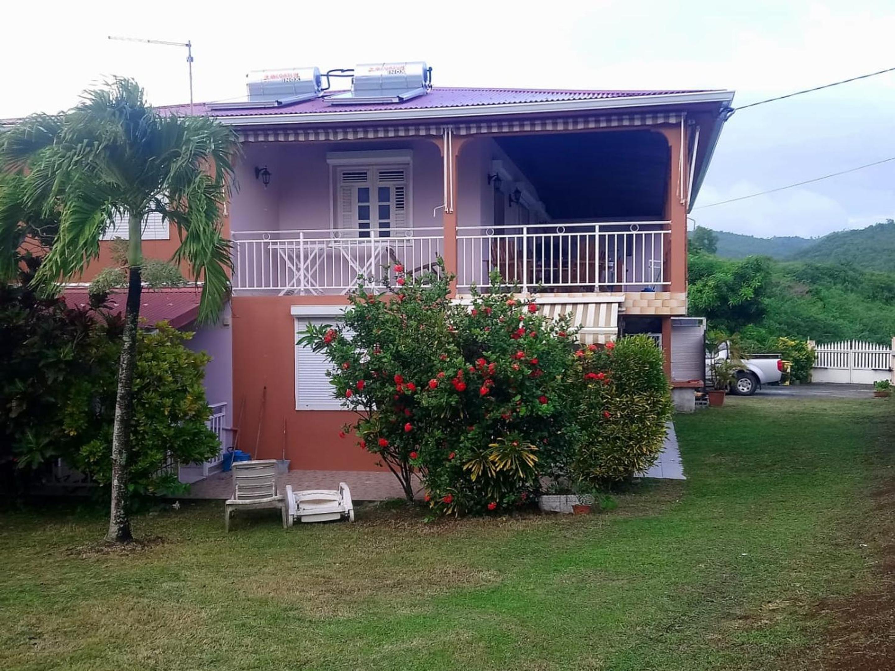Studio accueillant à Sainte-Luce, 30 m² avec jardin privé view 4