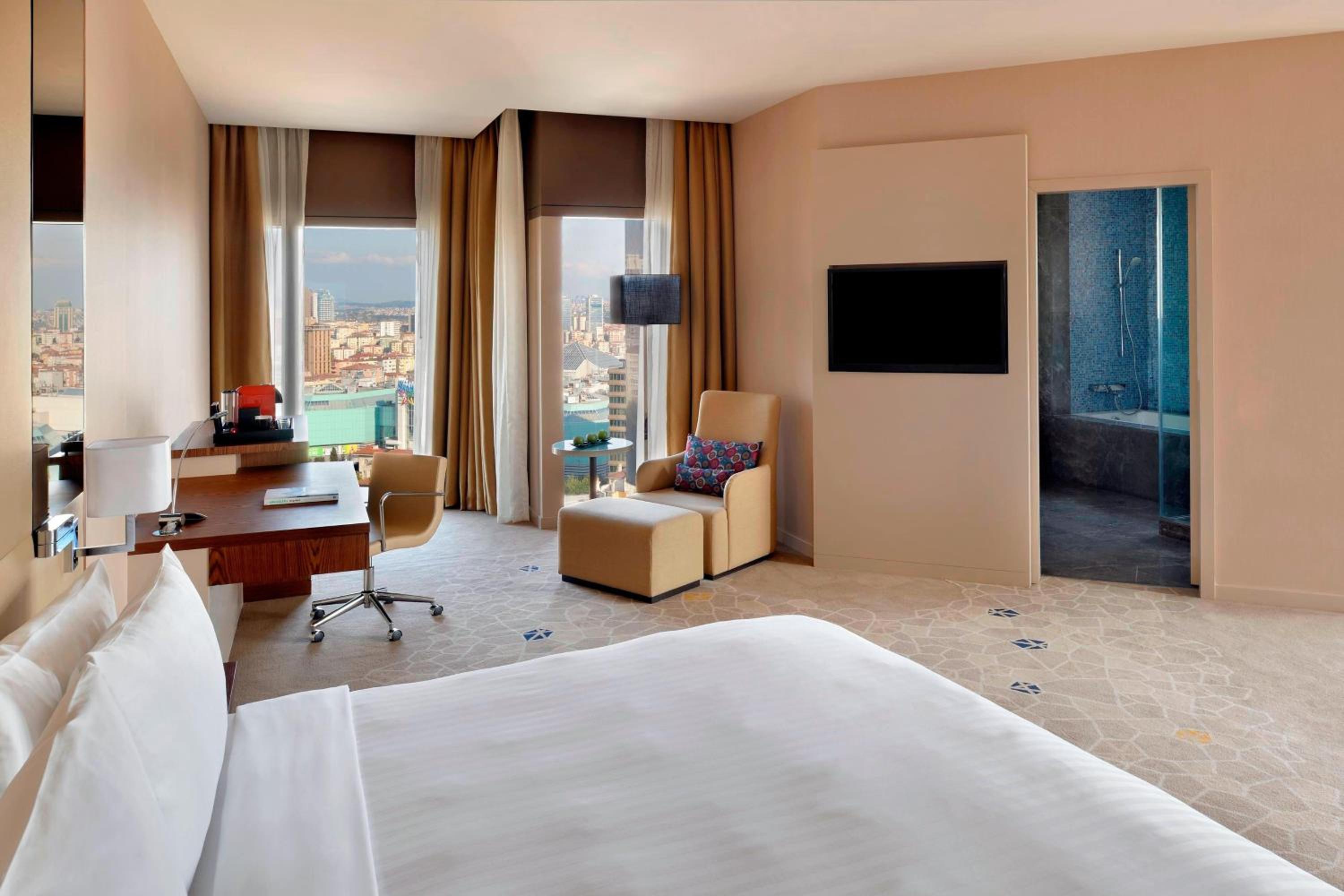 Istanbul Marriott Hotel Sisli - Image 30
