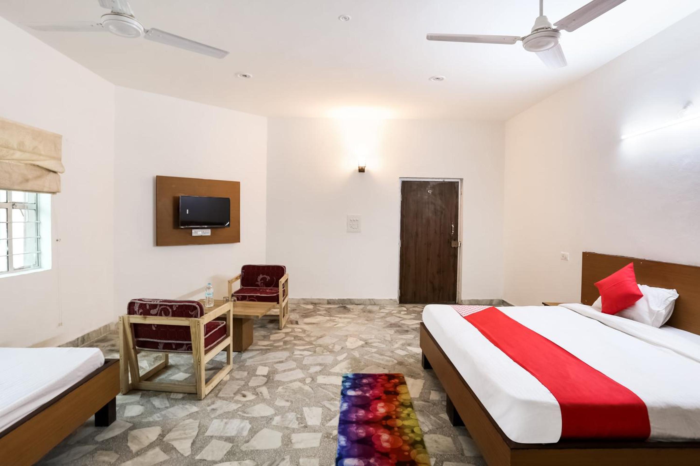 Hotel O Dev Sukhdev Palace