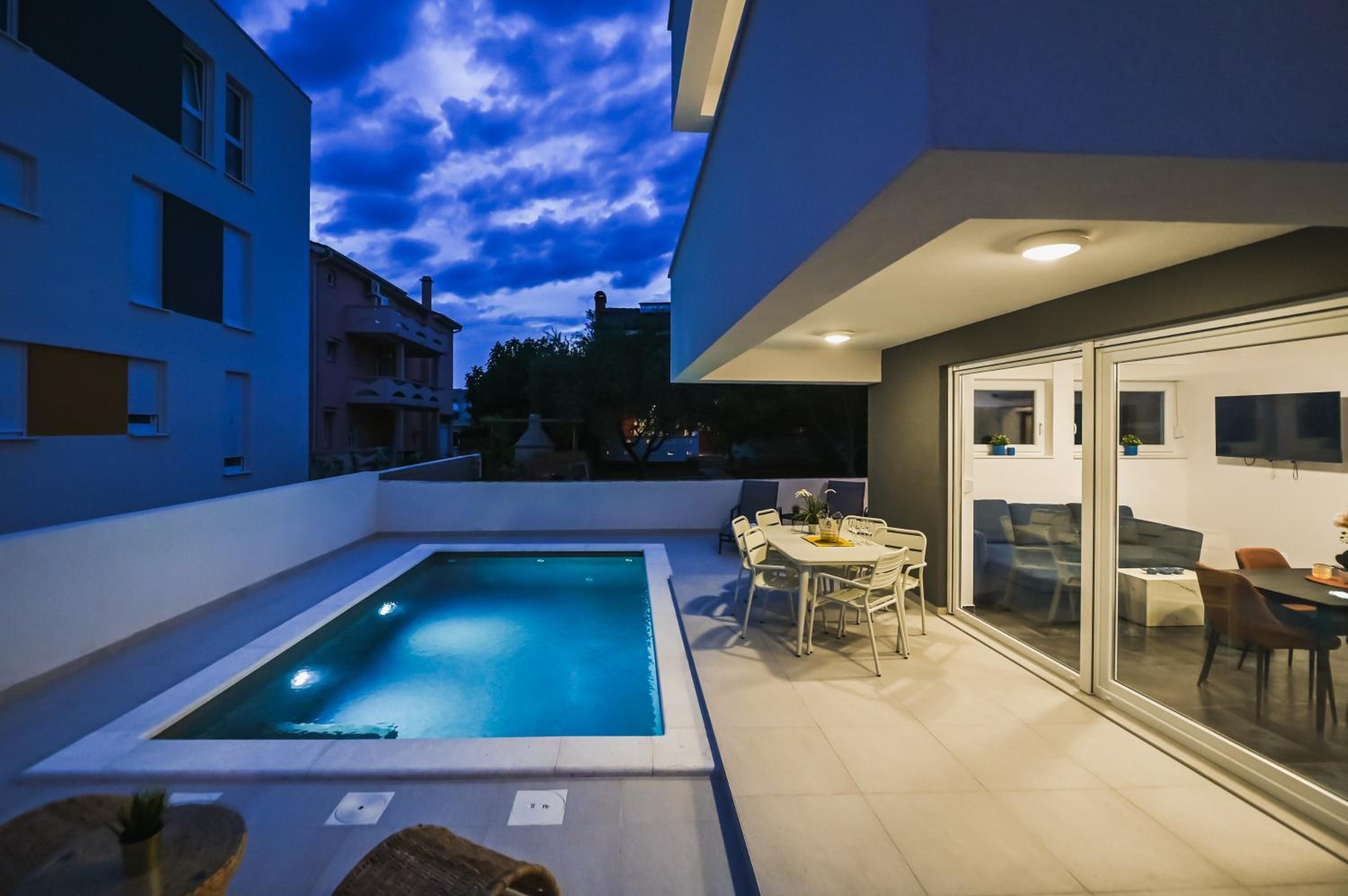 Pool apartments Banta A photo 2