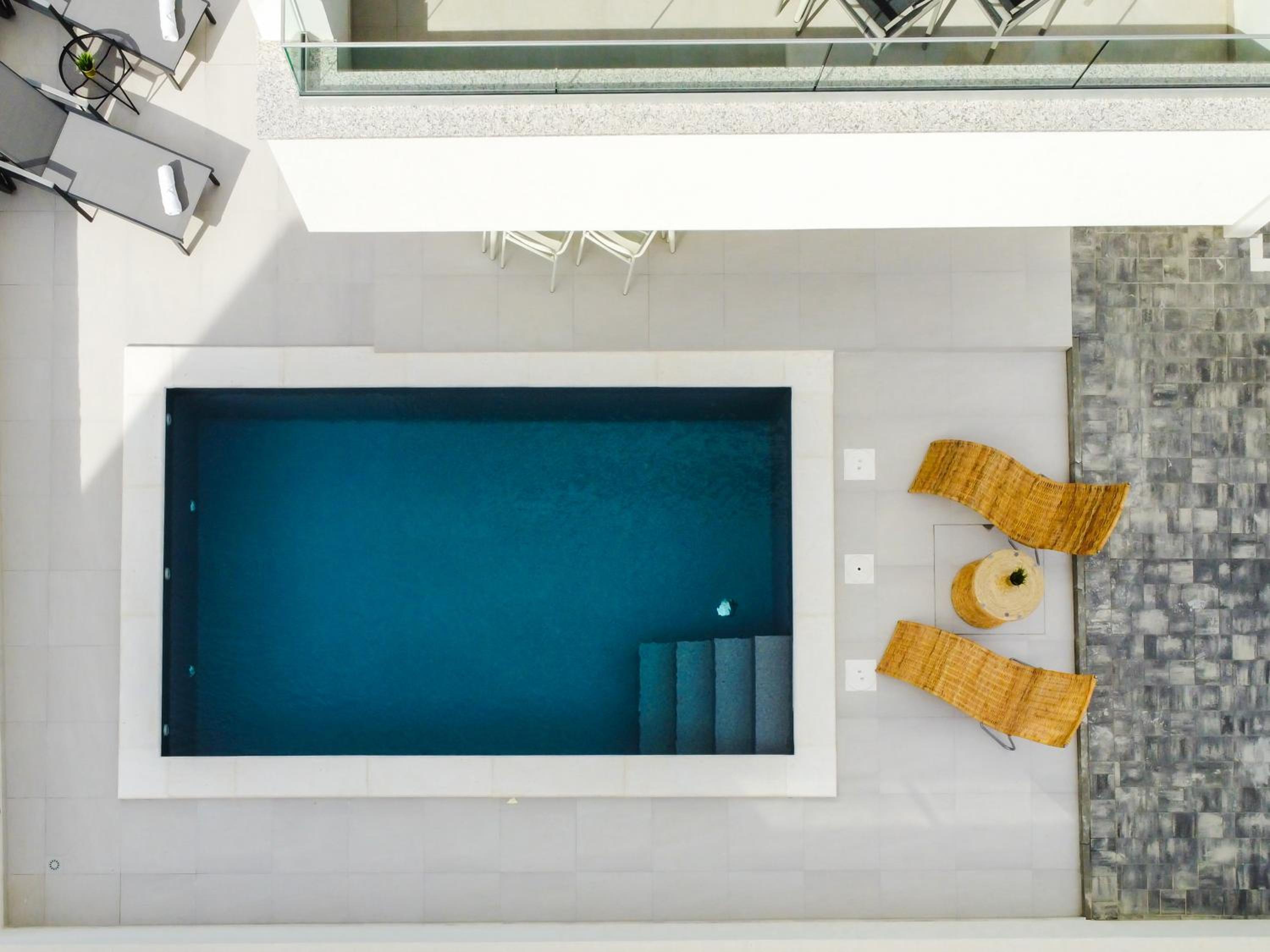 Pool apartments Banta A view 5