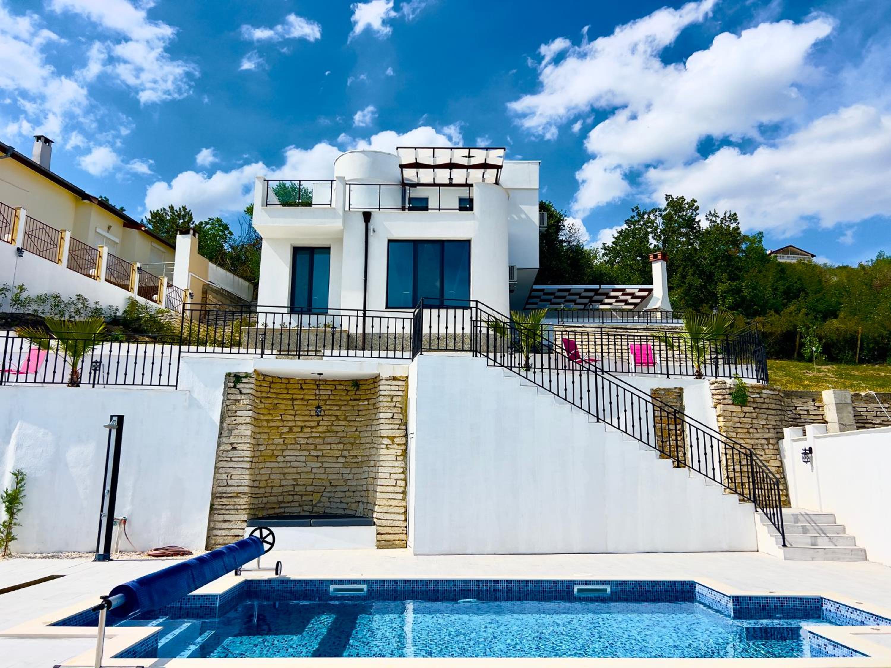 The White Pearl Boutique Villa