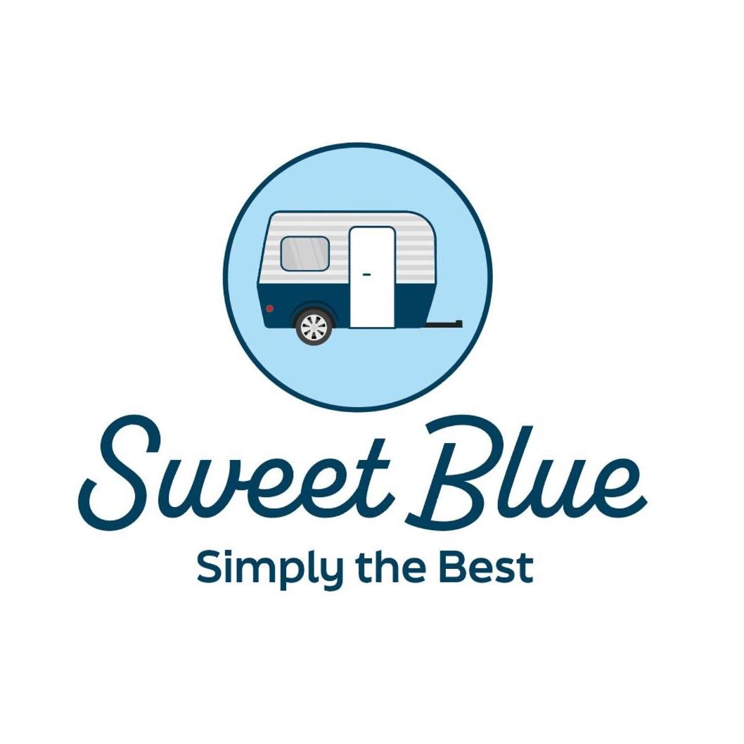 Retro caravan Sweet Blue view 4