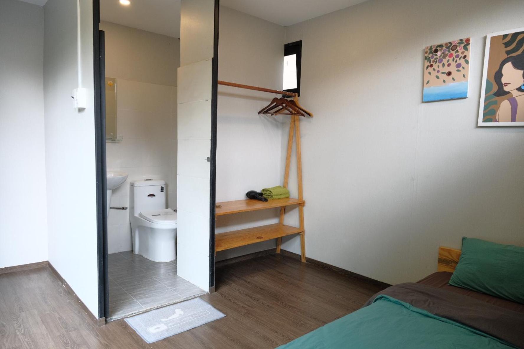 April Homestay - Venuestay