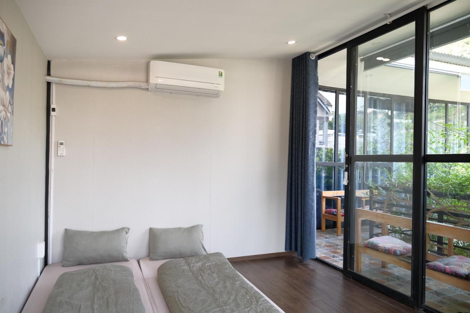 April Homestay - Venuestay