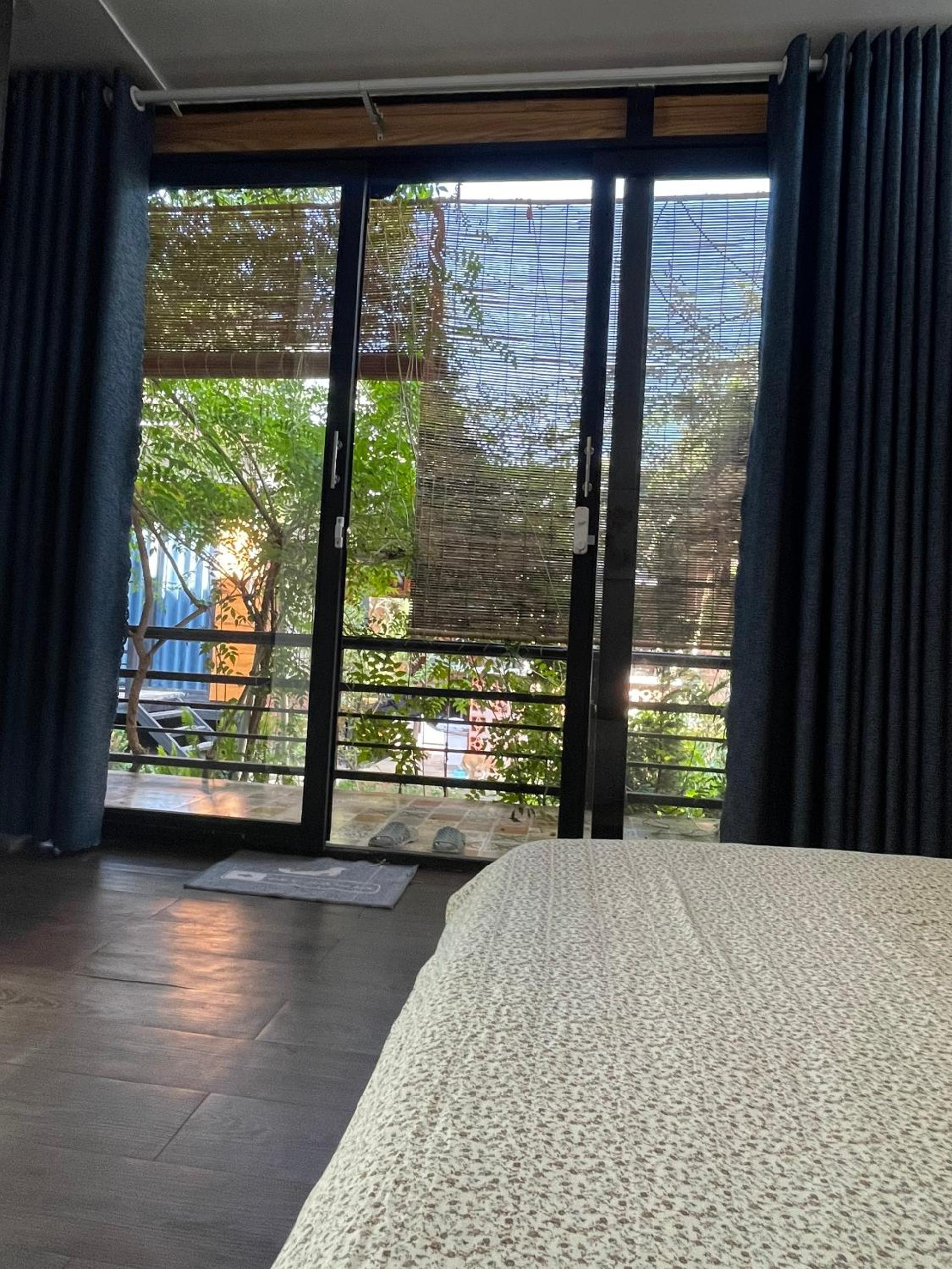 April Homestay - Venuestay