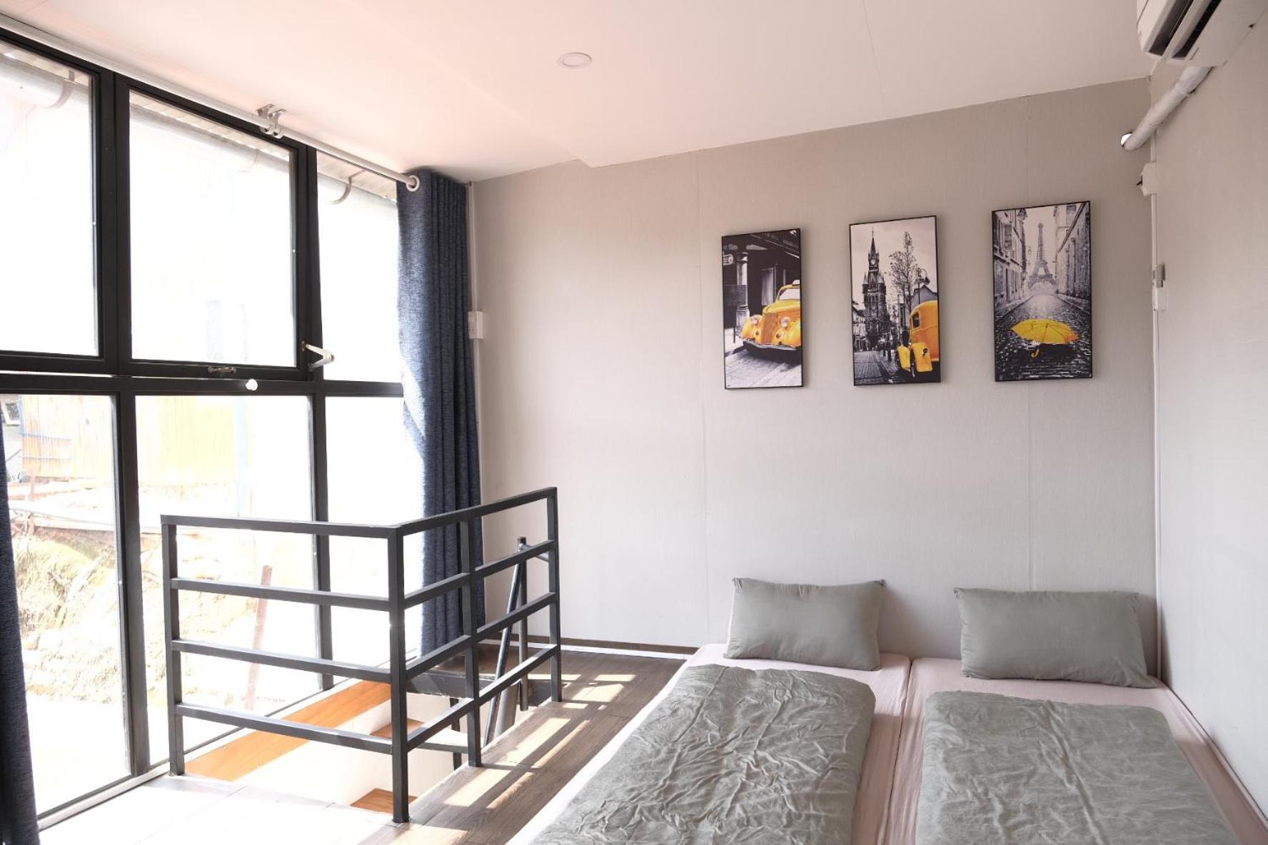 April Homestay - Venuestay