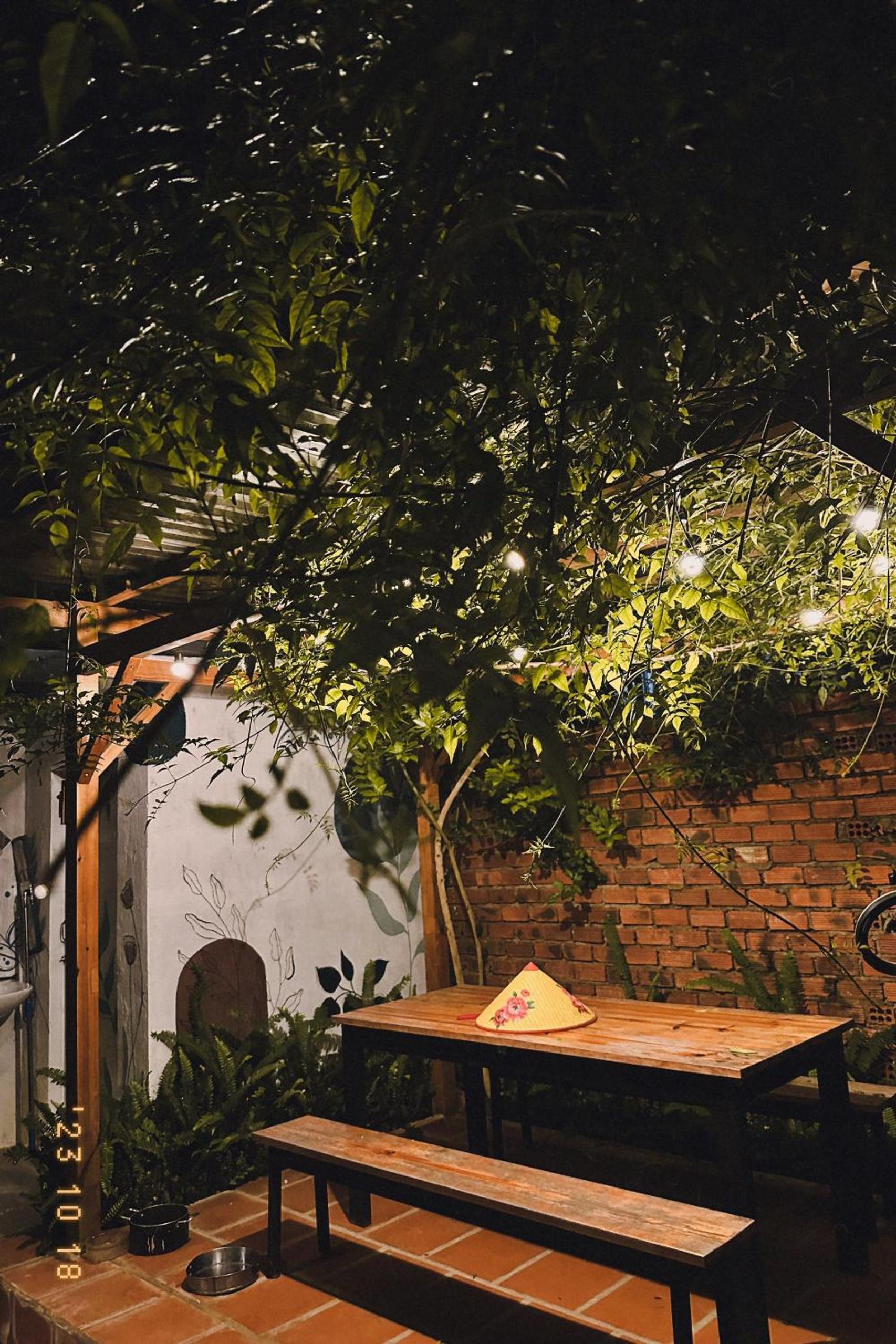 April Homestay - Venuestay