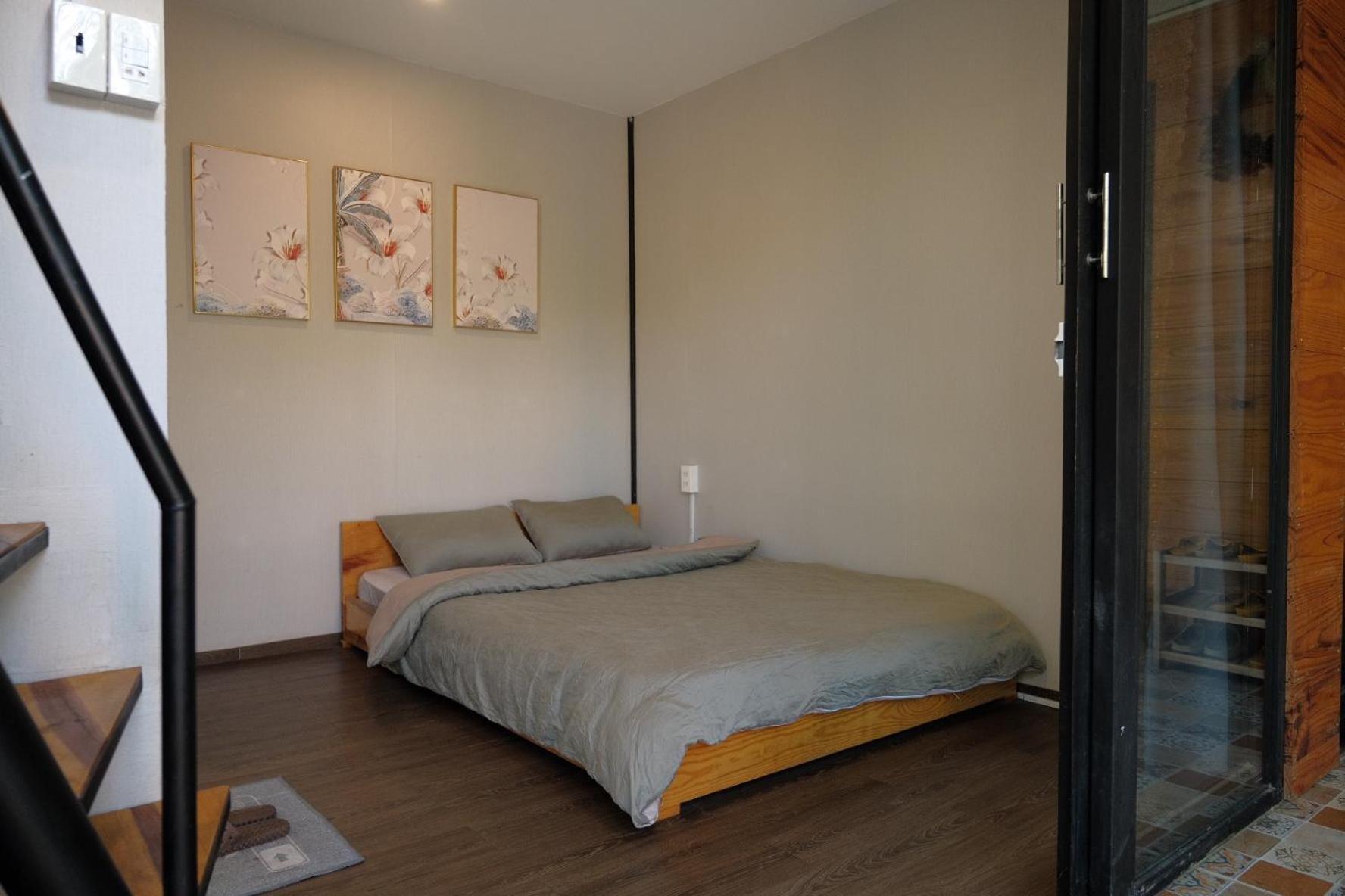 April Homestay - Venuestay