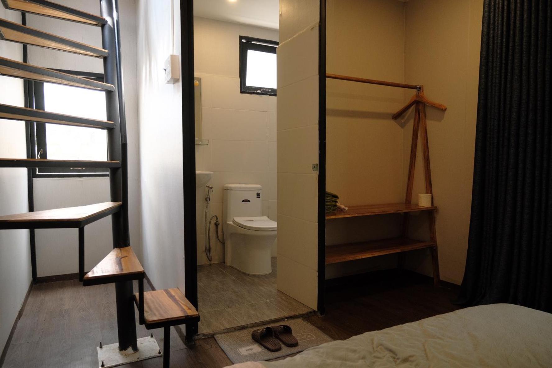 April Homestay - Venuestay