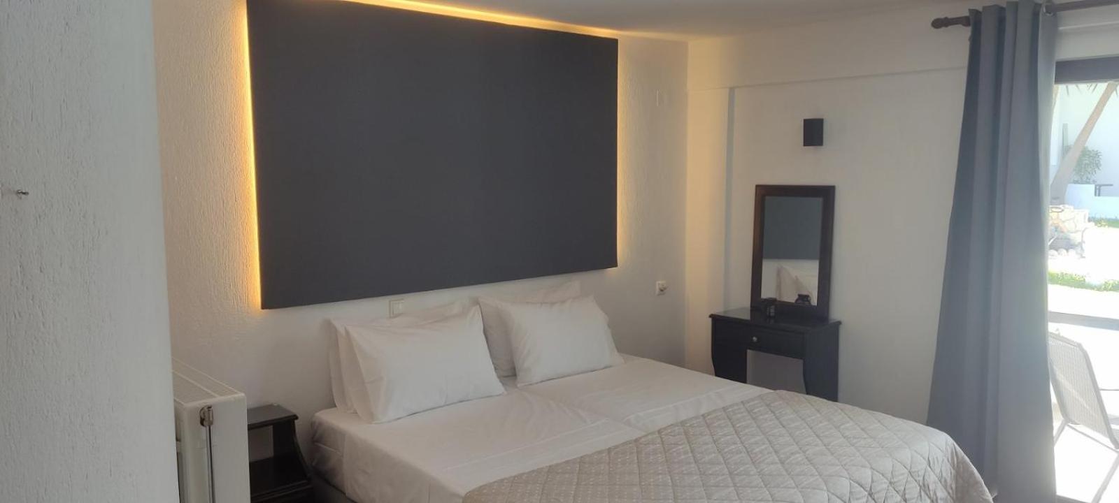Skiathos Holiday Resort