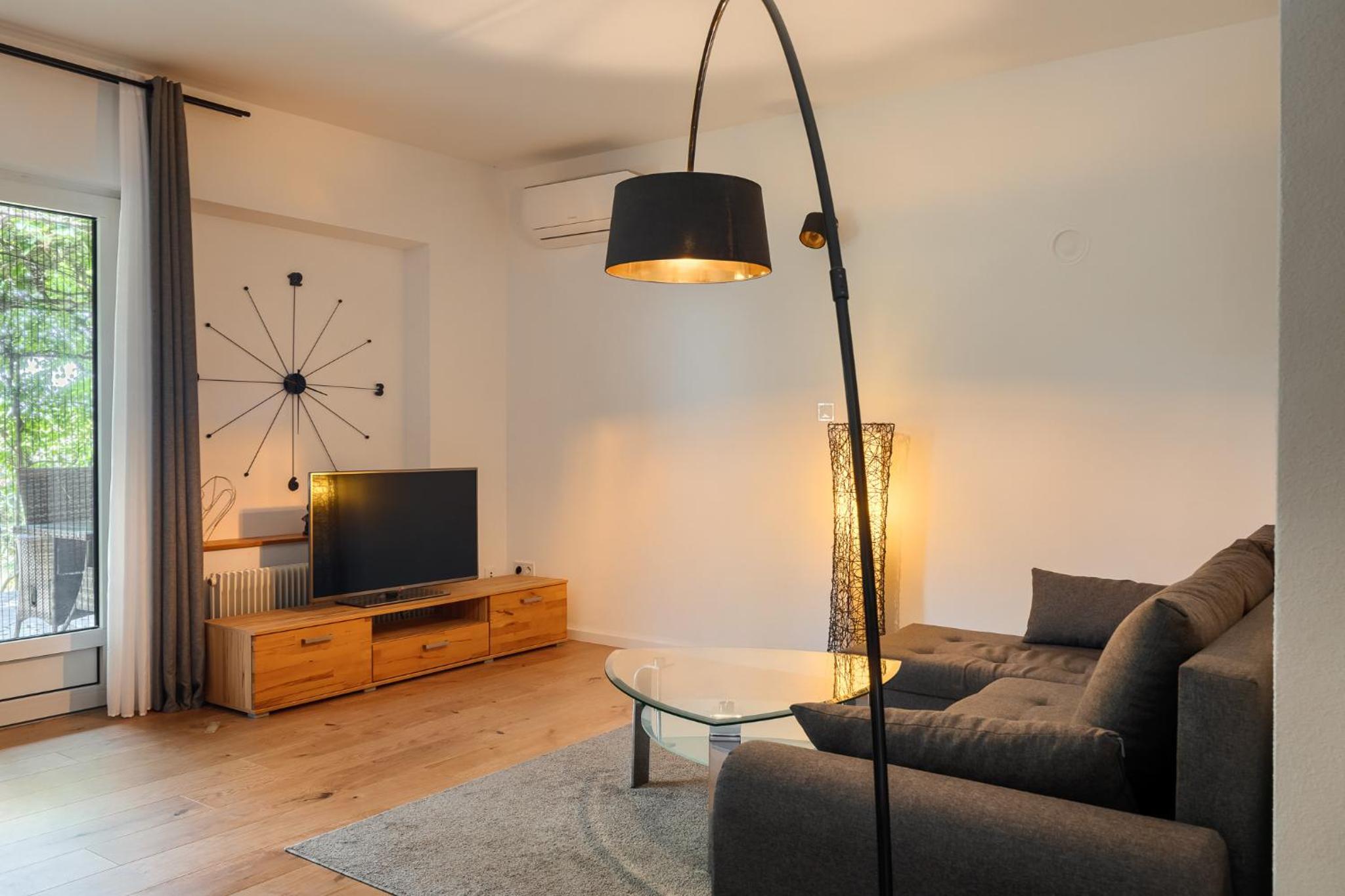 Beautiful Villa Casa Theresa with grill in Porec view 4