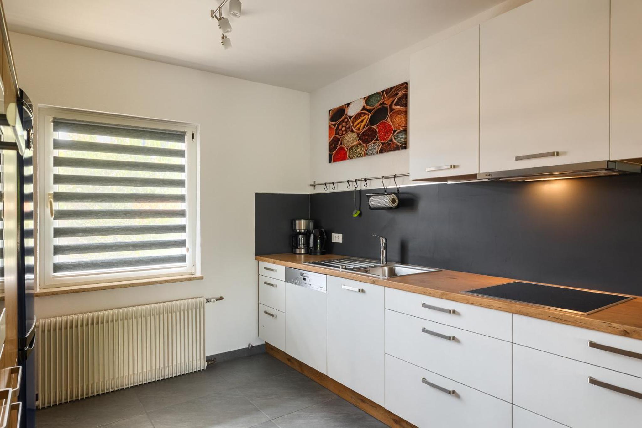 Beautiful Villa Casa Theresa with grill in Porec view 5