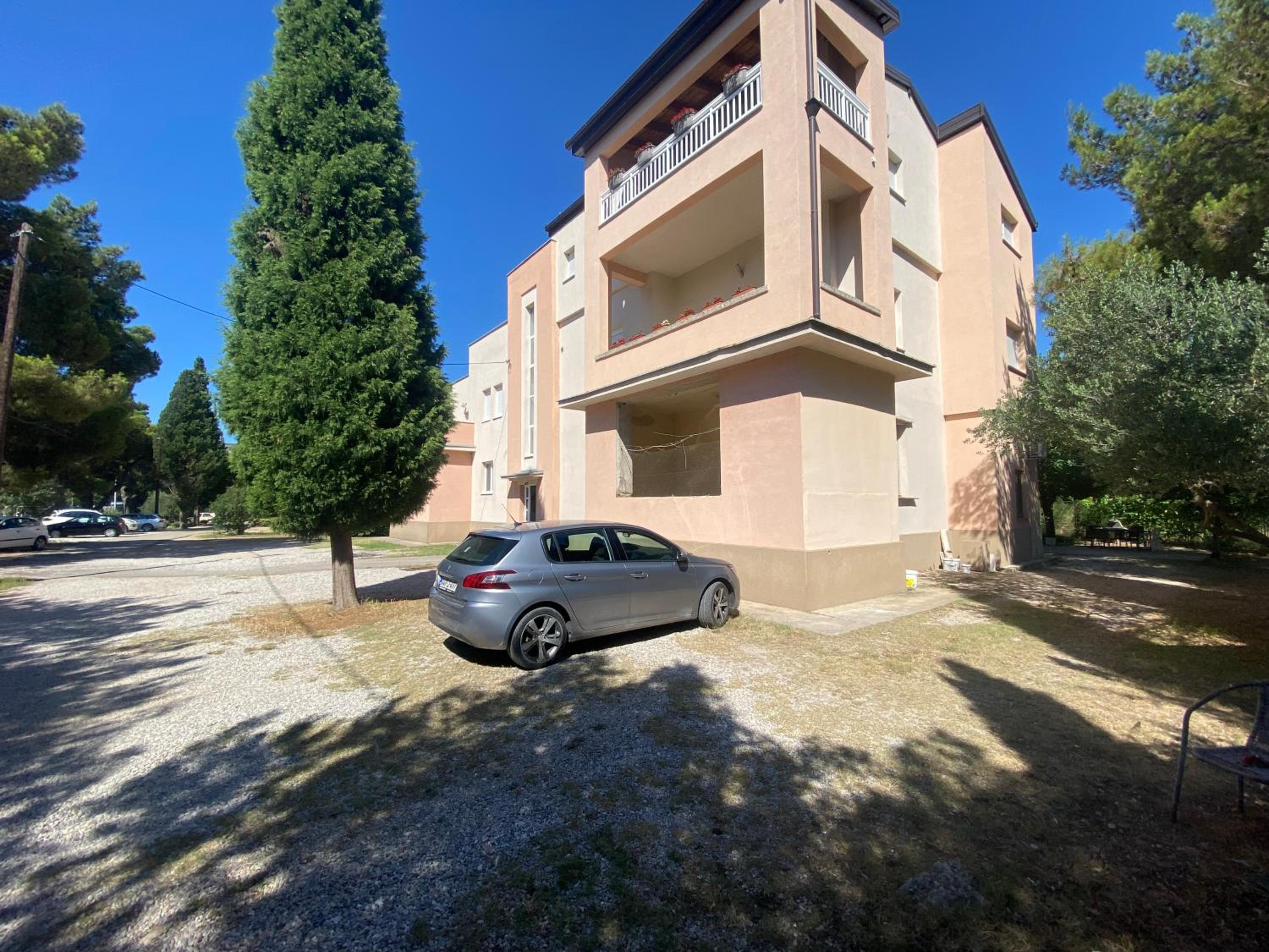 Apartment Karizma Mostar
