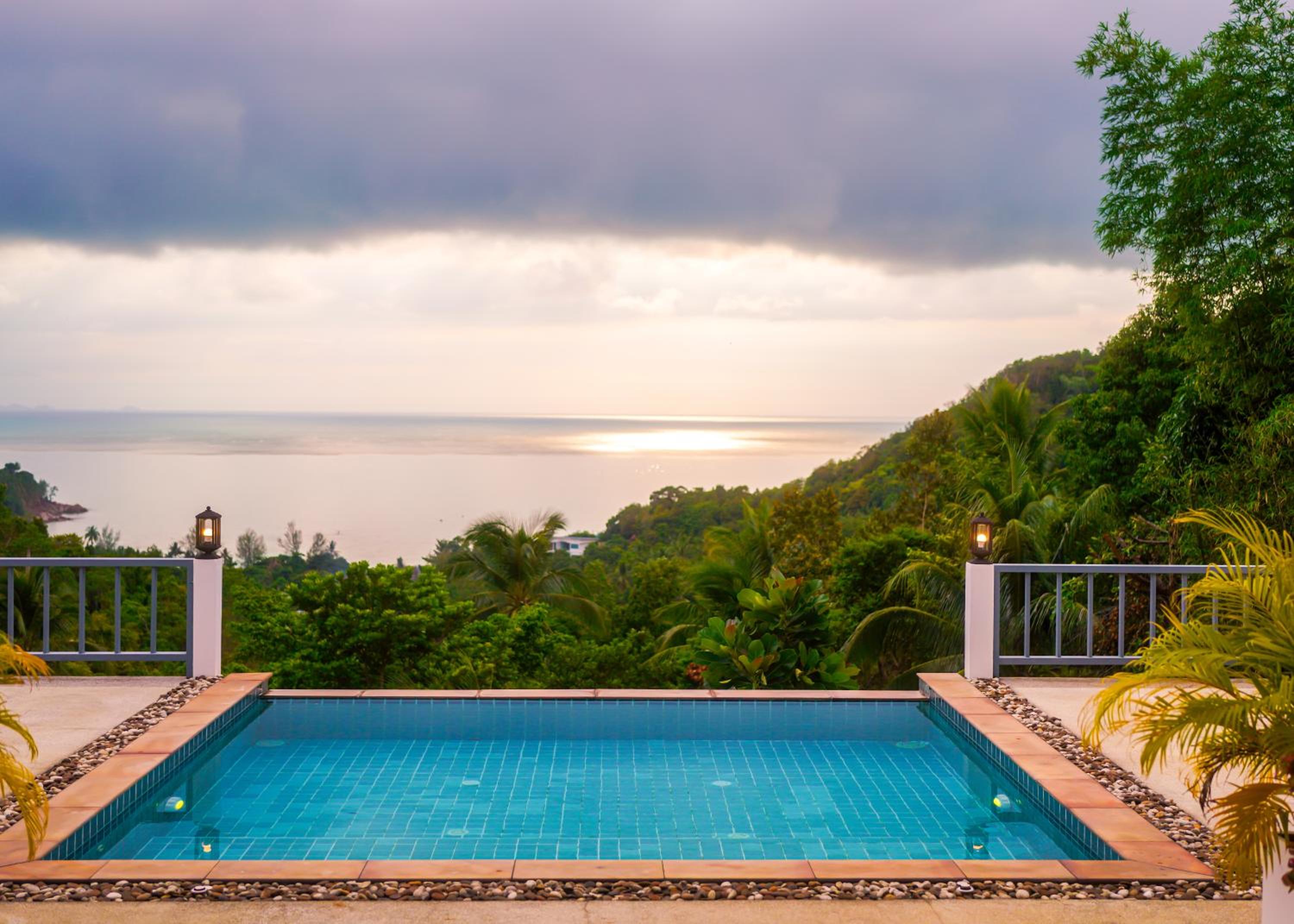 Luxurious Pool villa with great sea view