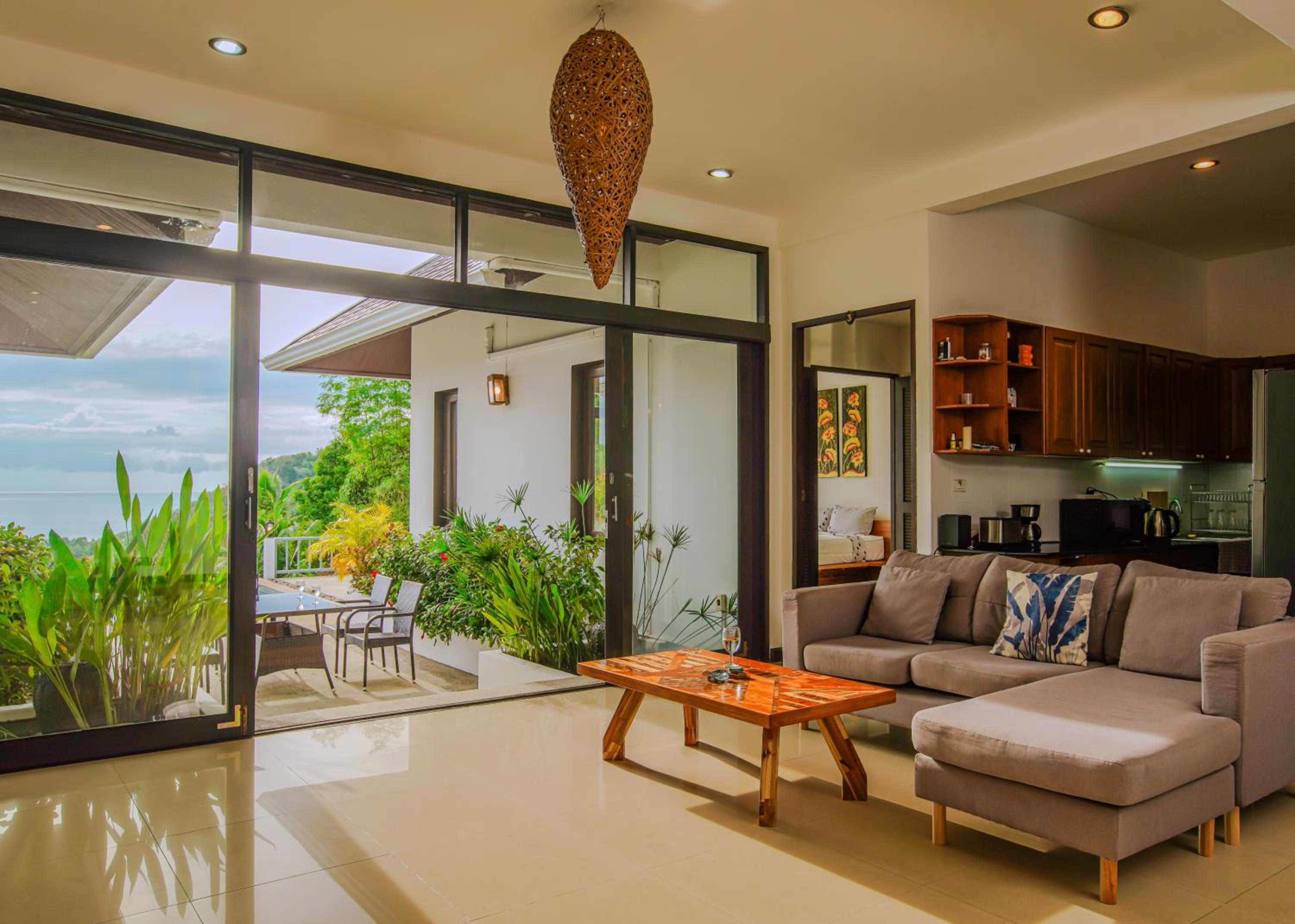 Luxurious Pool villa with great sea view