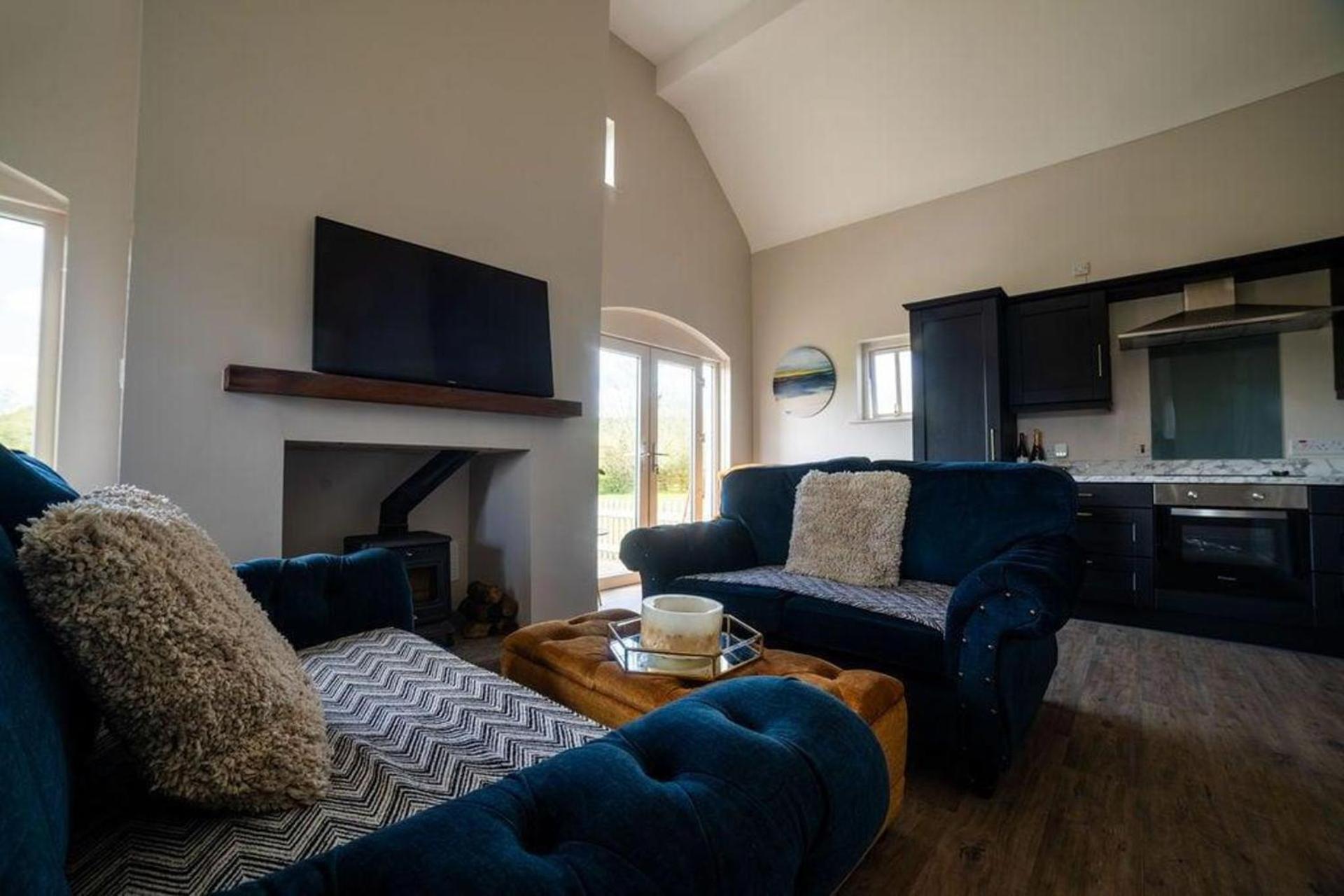 Cottage 3 Bed Sleeps 7 Free Parking