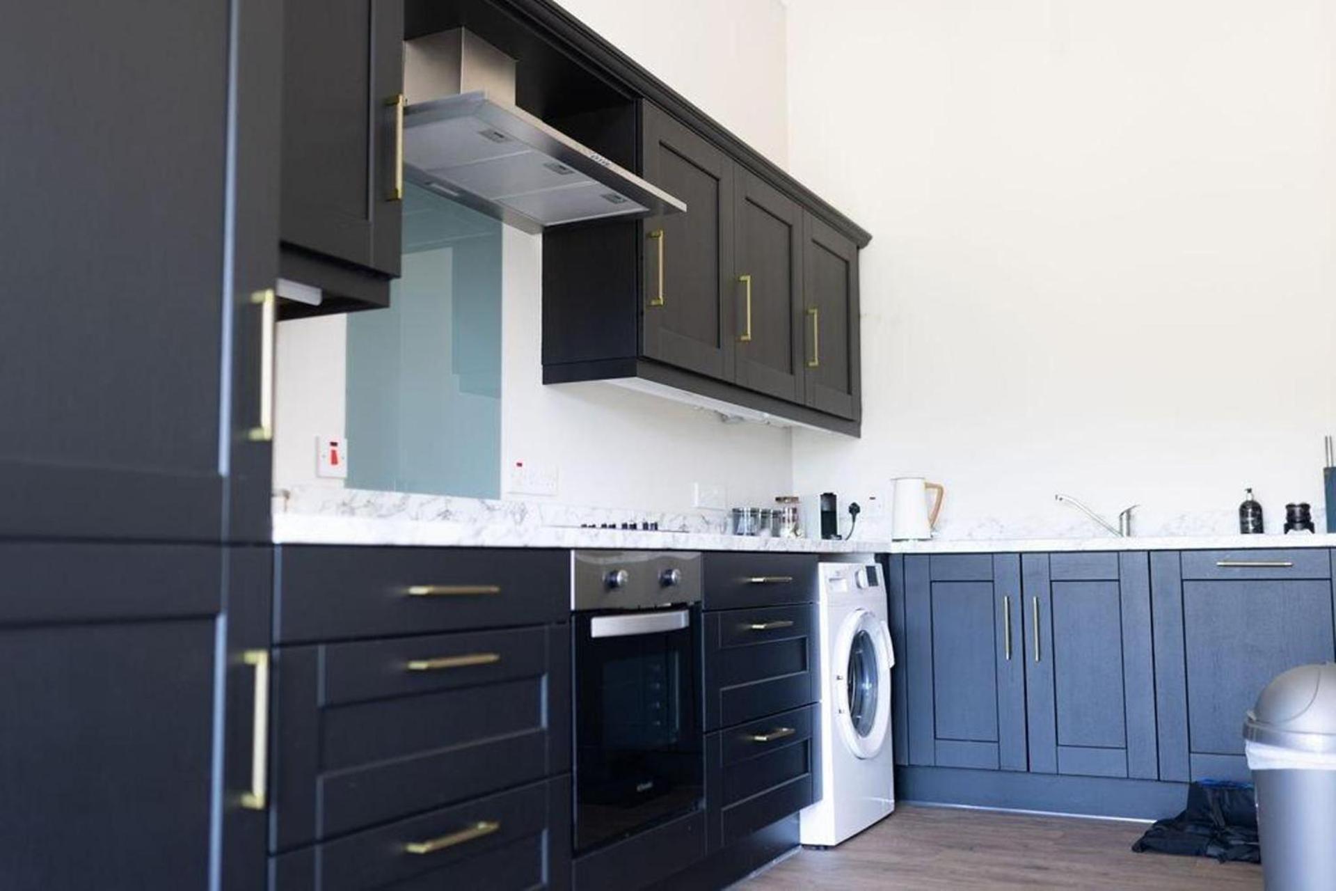 Cottage 3 Bed Sleeps 7 Free Parking