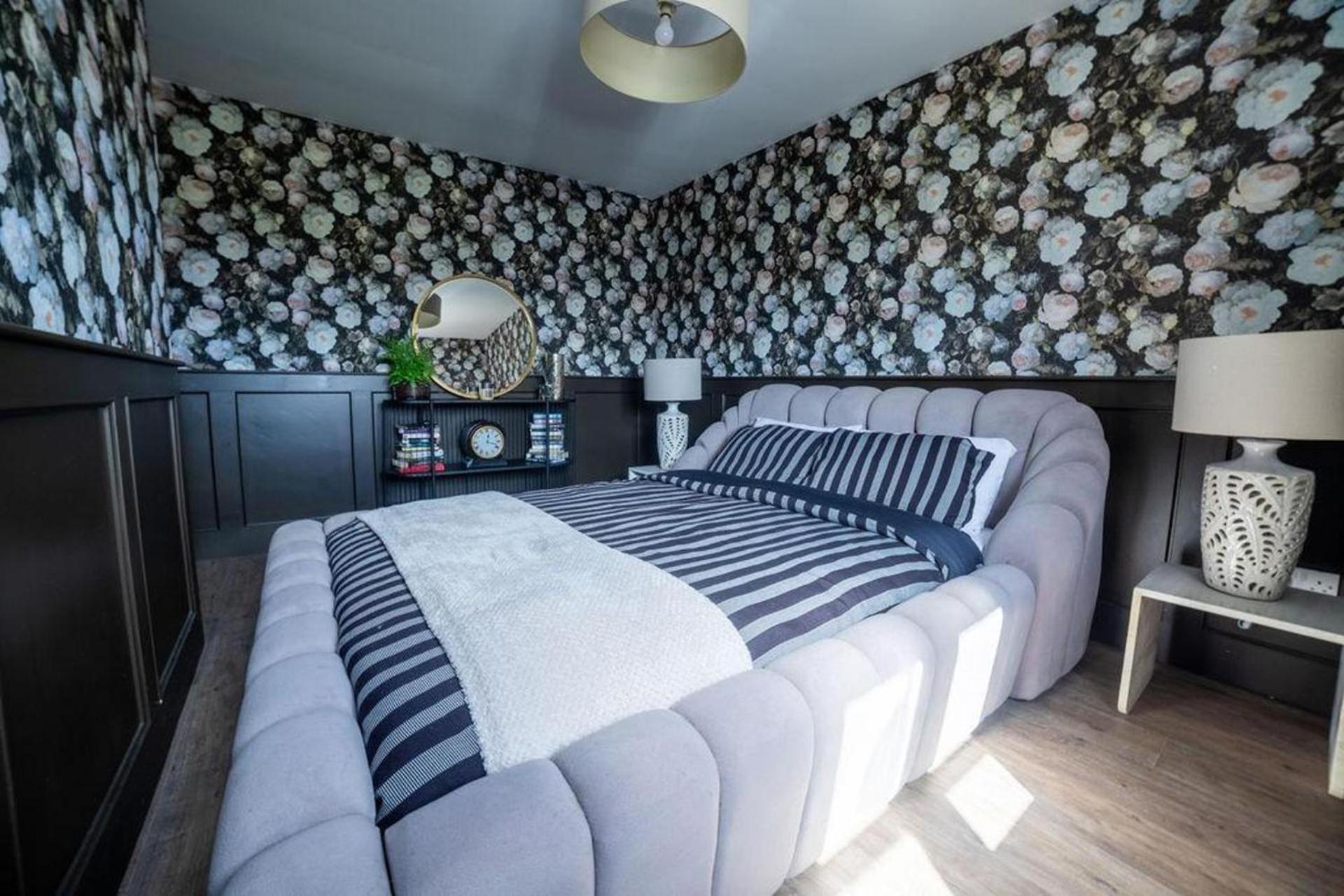 Cottage 3 Bed Sleeps 7 Free Parking