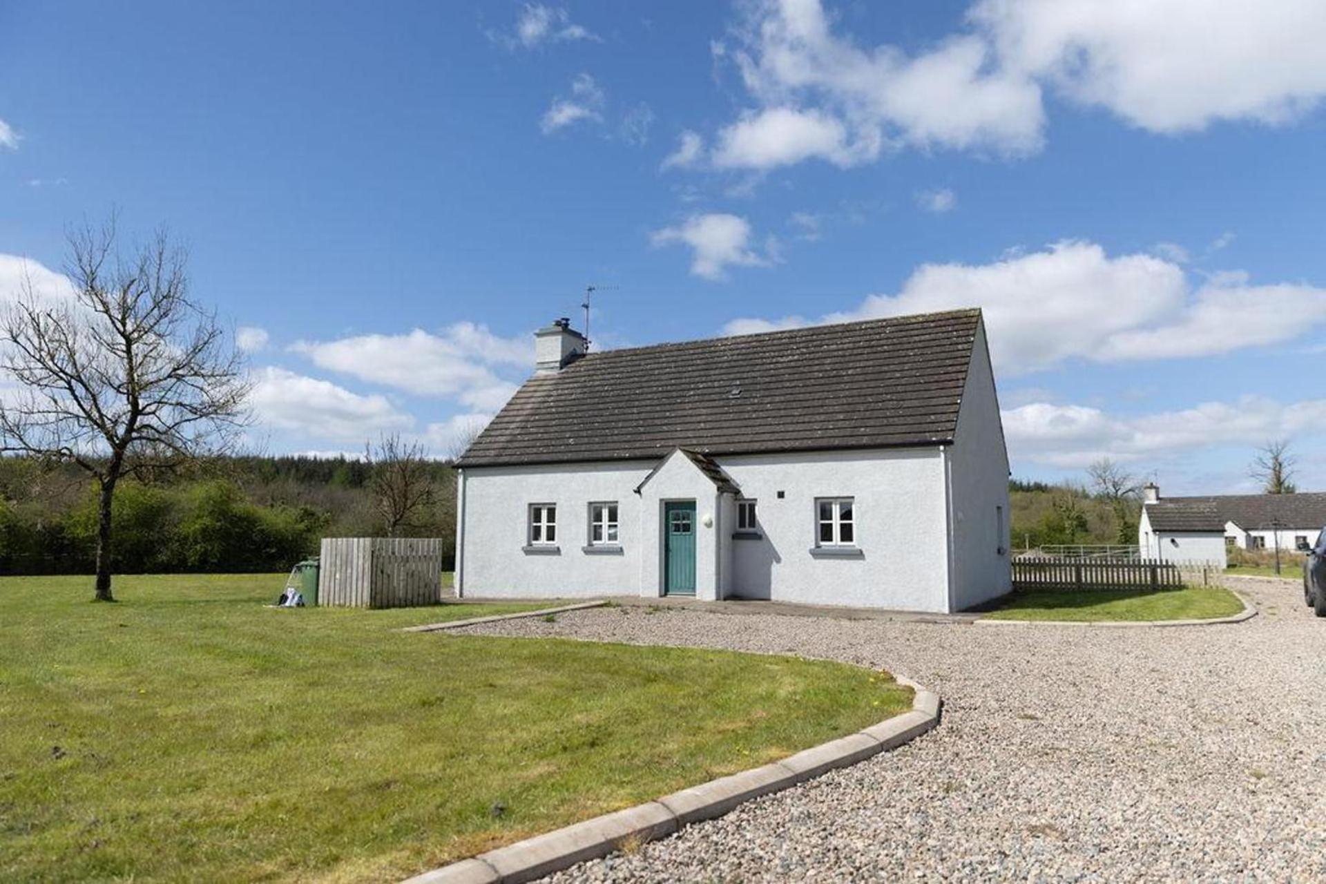 Cottage 3 Bed Sleeps 7 Free Parking