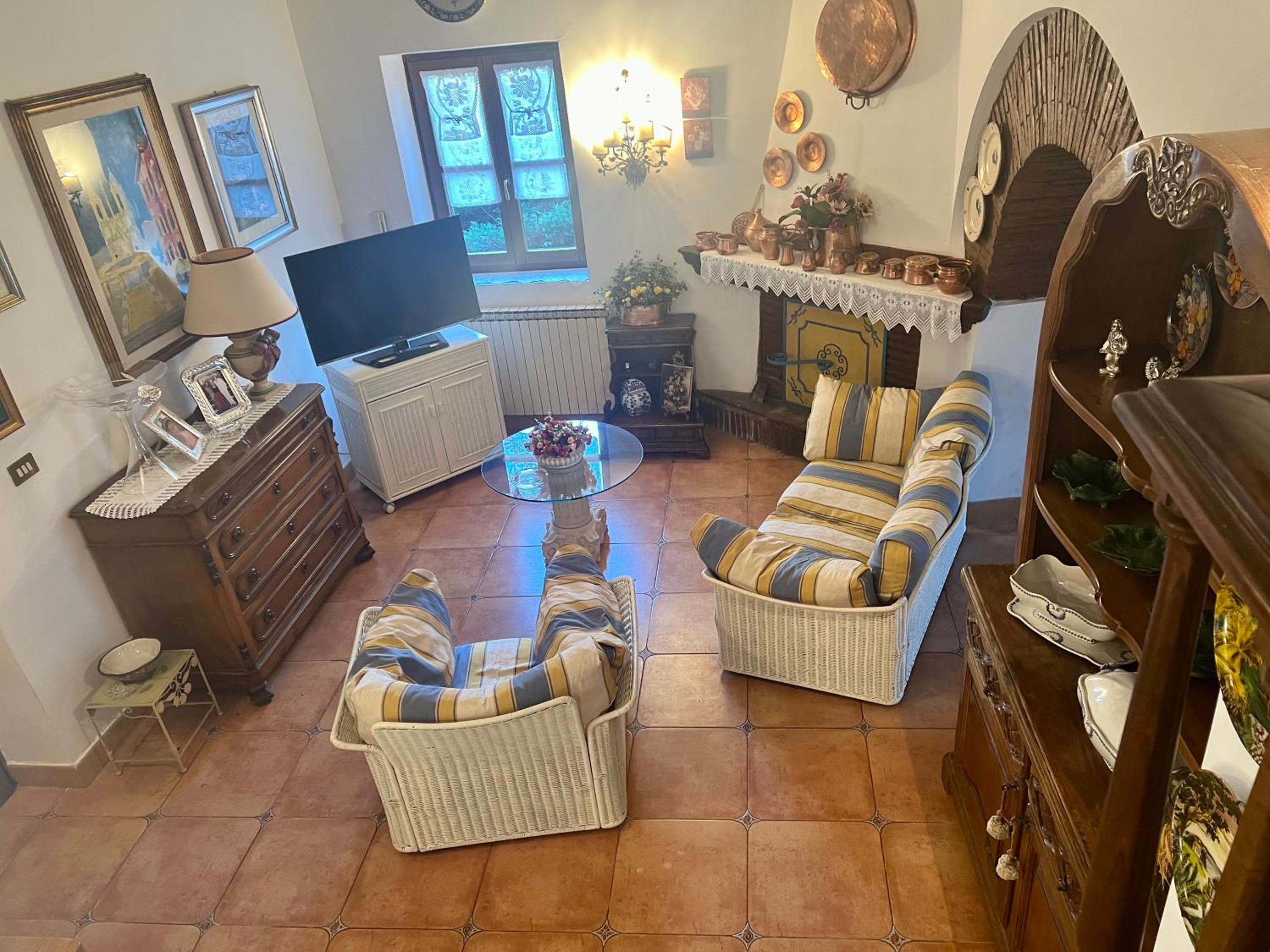 Il Borgo nel bosco