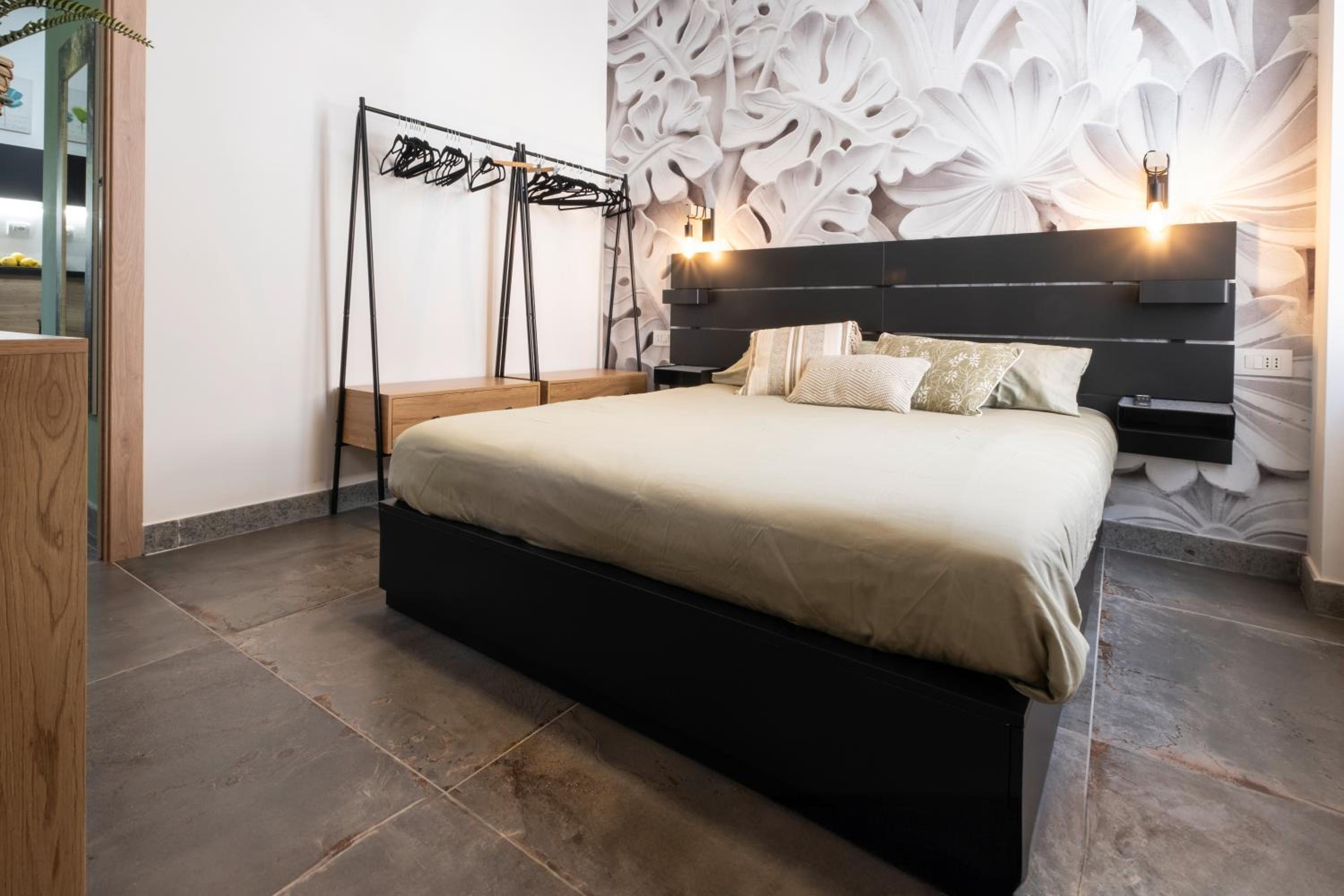 Vatican Boutique Apartment St. Peter Dome View