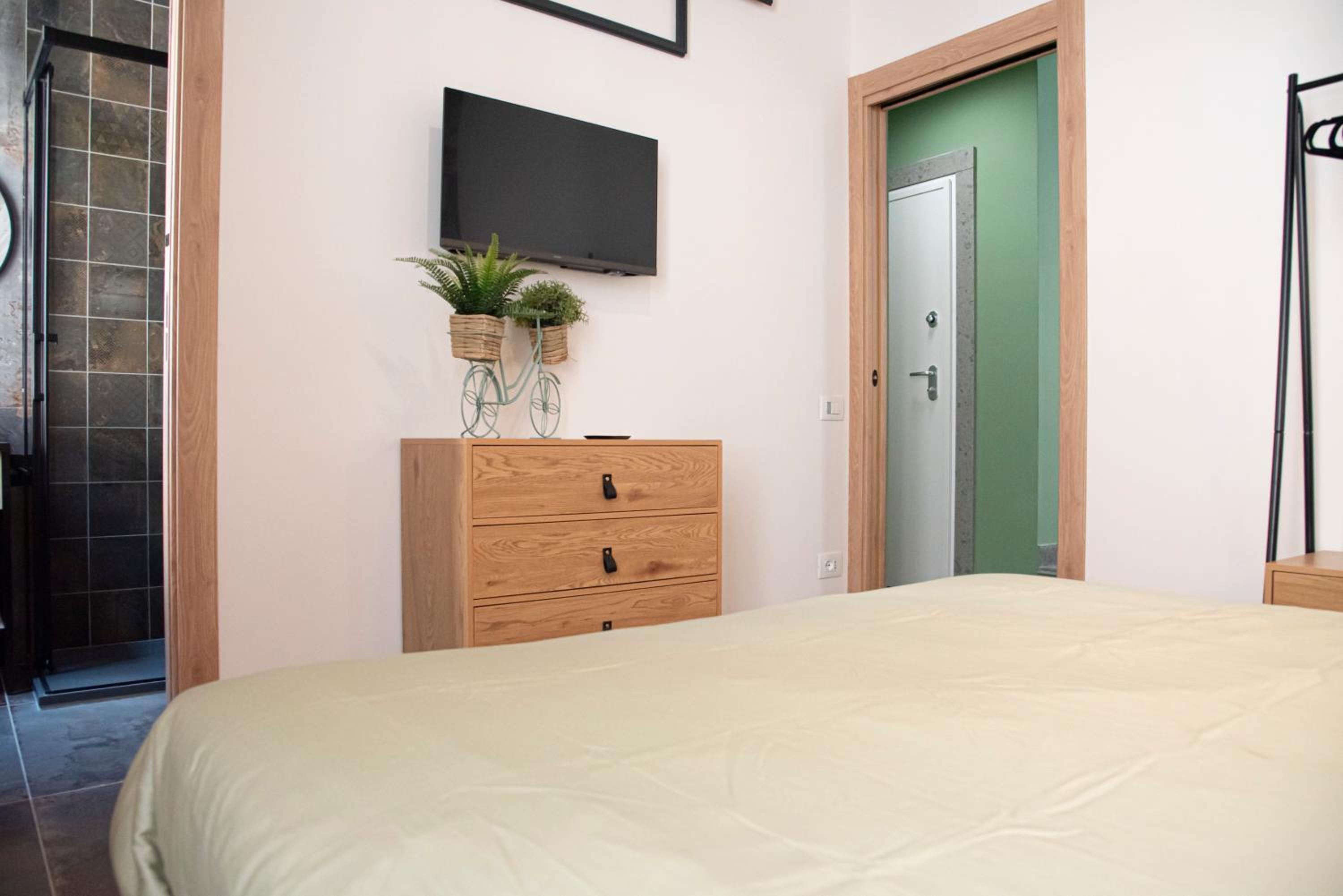 Vatican Boutique Apartment St. Peter Dome View