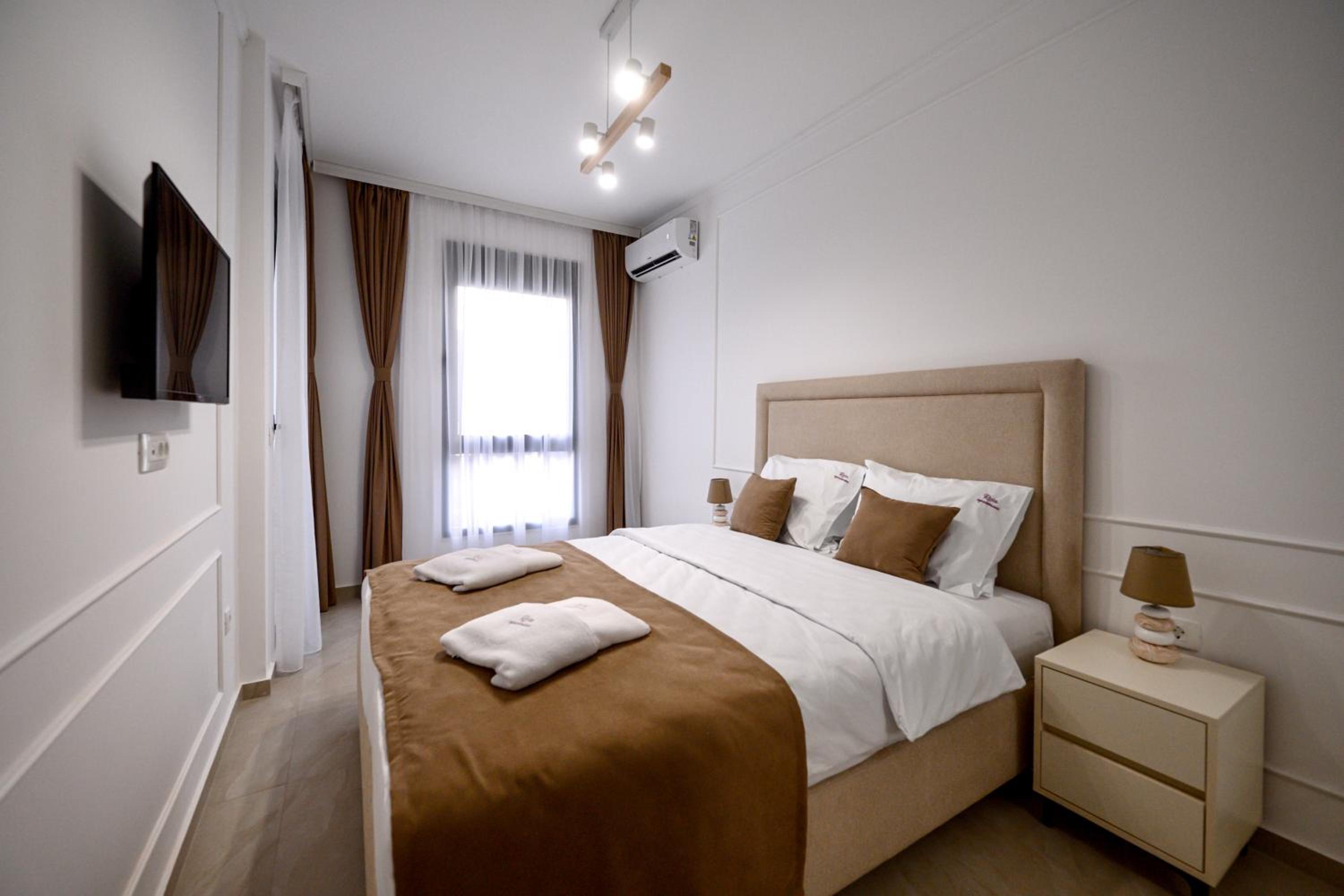 Rosa Apartments