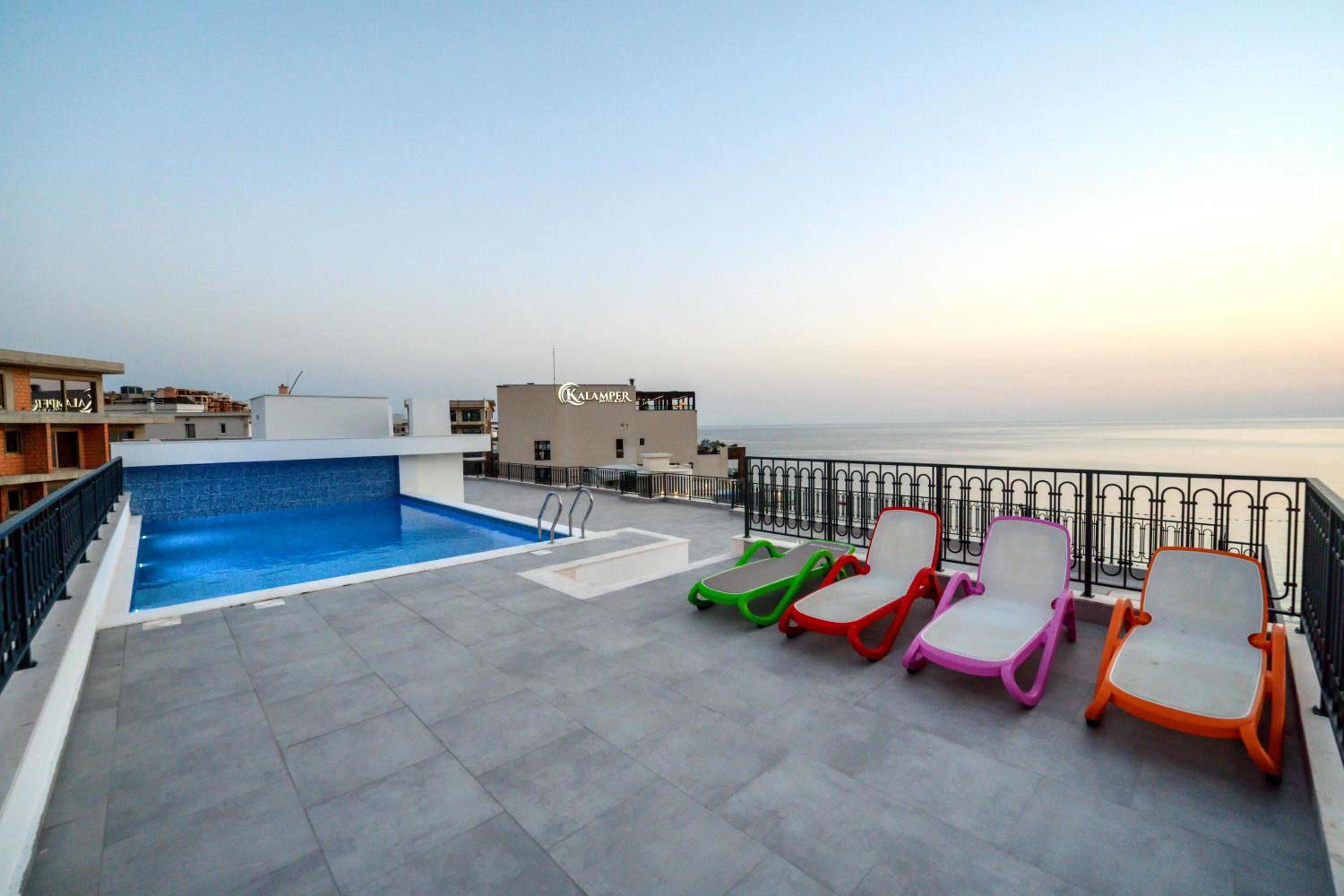 Rosa Apartments