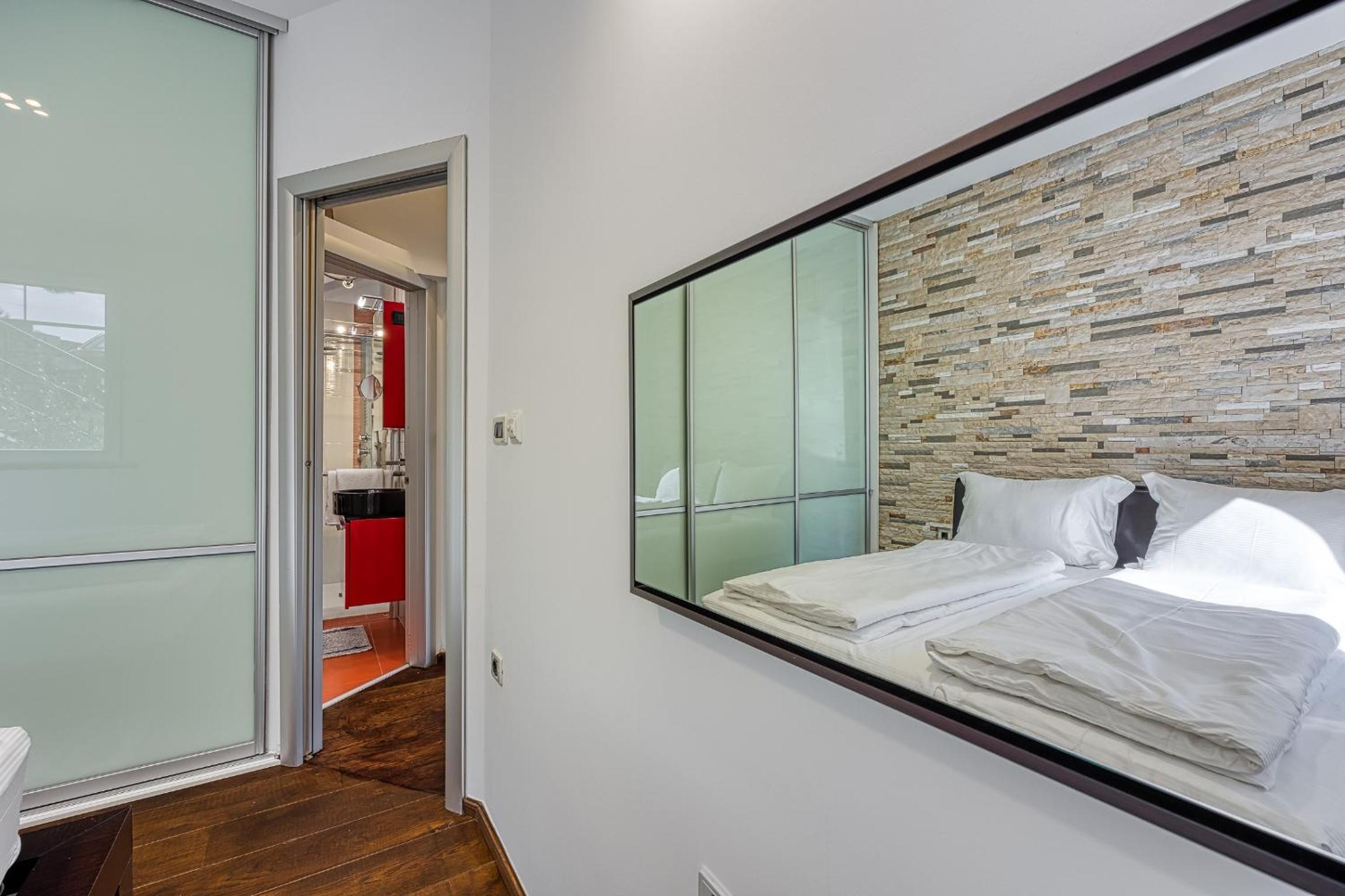 Ad Maiora with Shared Pool
