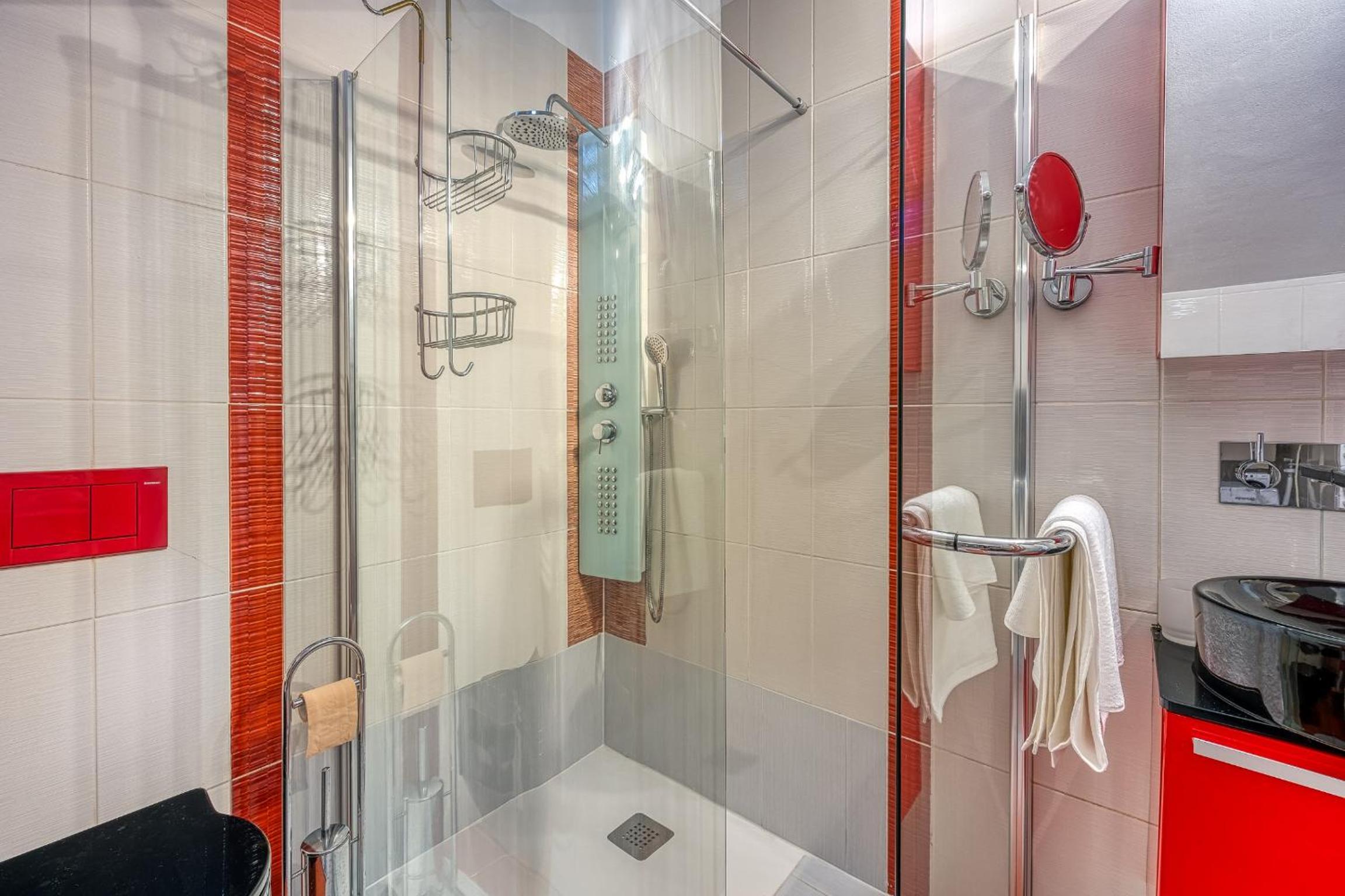Ad Maiora with Shared Pool