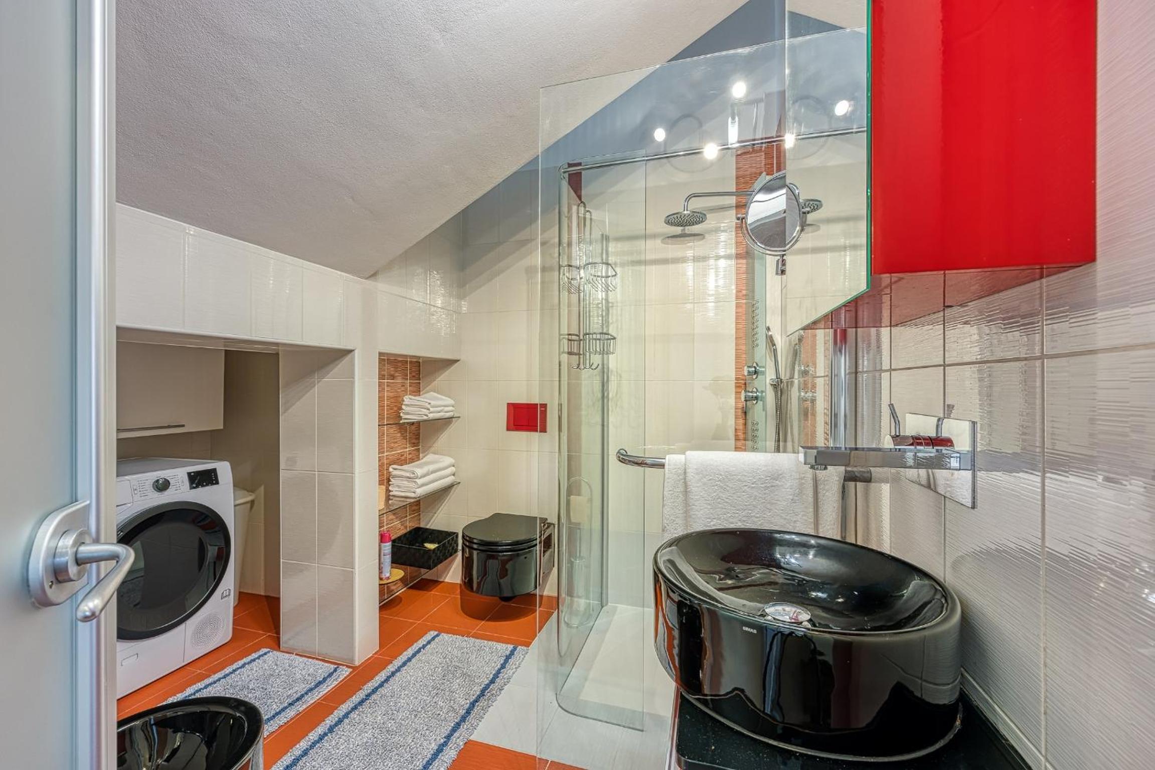 Ad Maiora with Shared Pool