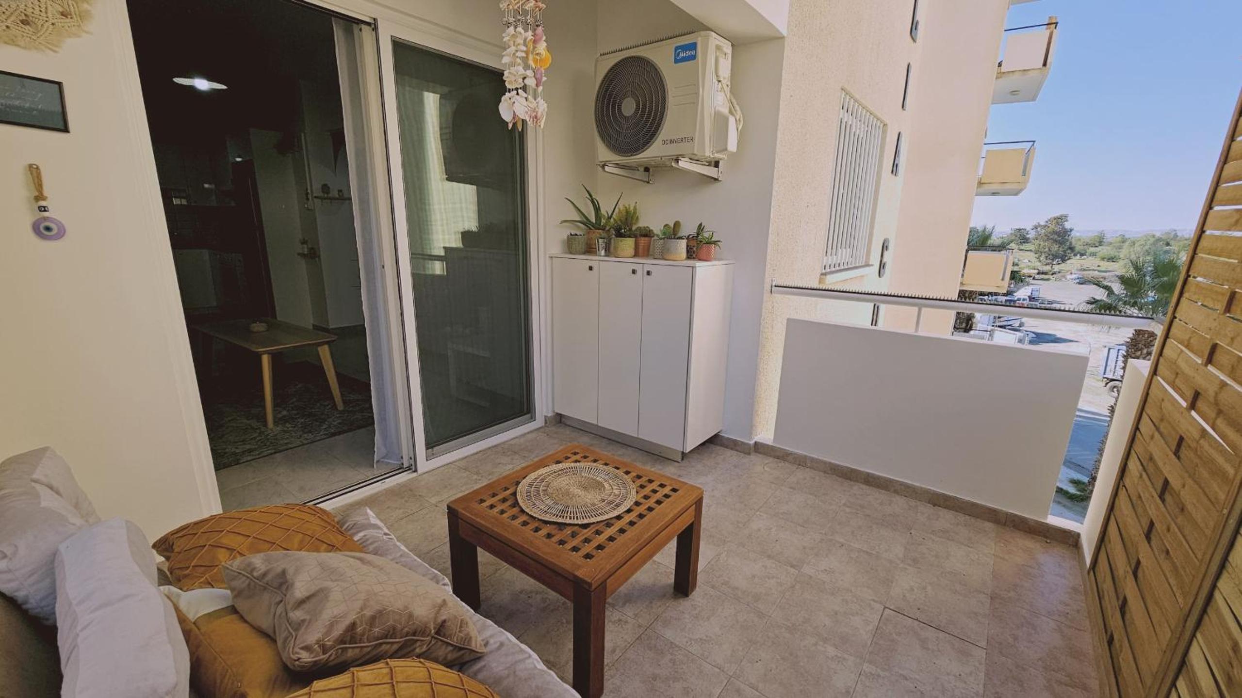 STAY Green Apartment